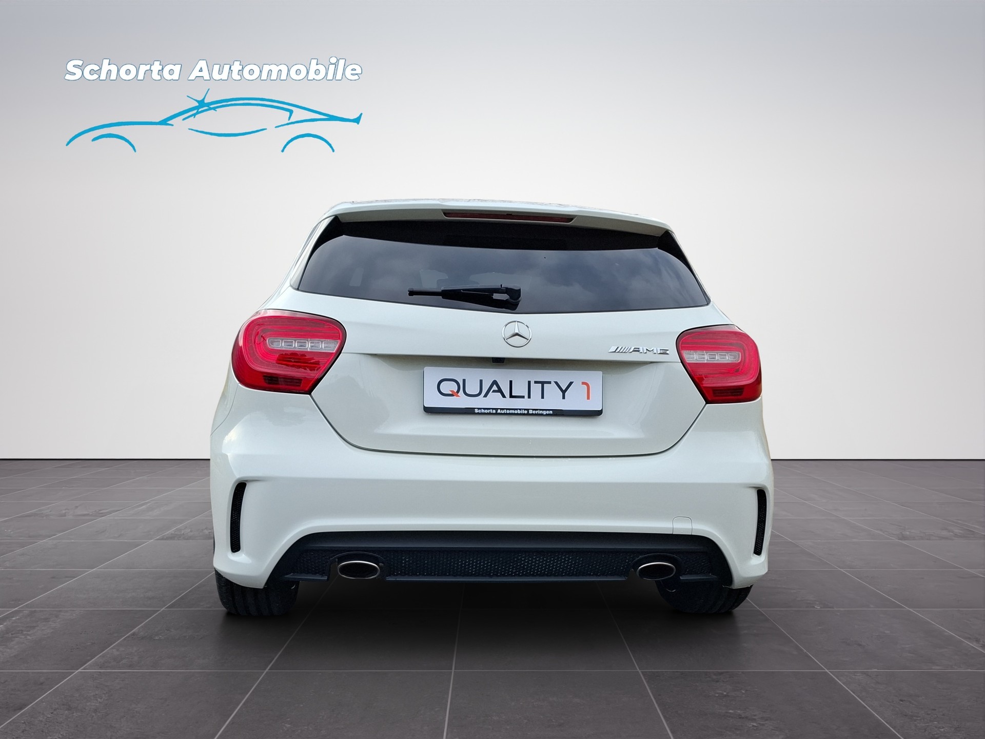 MERCEDES-BENZ A 180 AMG Line-image-3