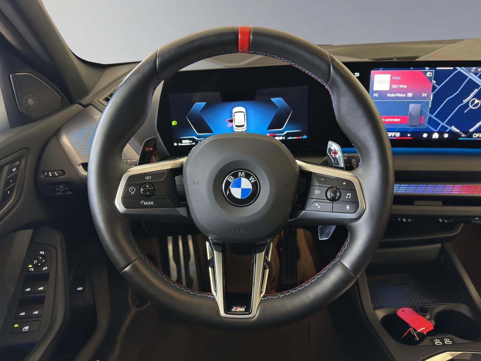 BMW M135i xDrive M-SportPaket Pro-image-9