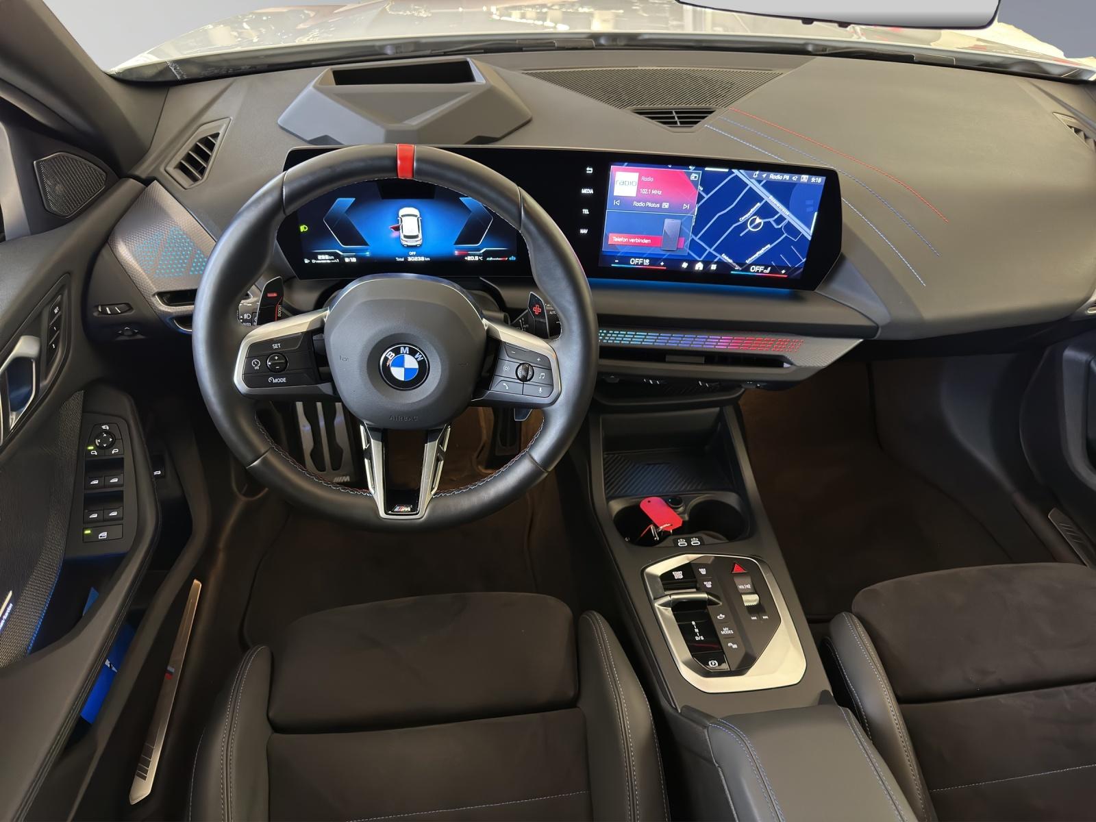 BMW M135i xDrive M-SportPaket Pro-image-8