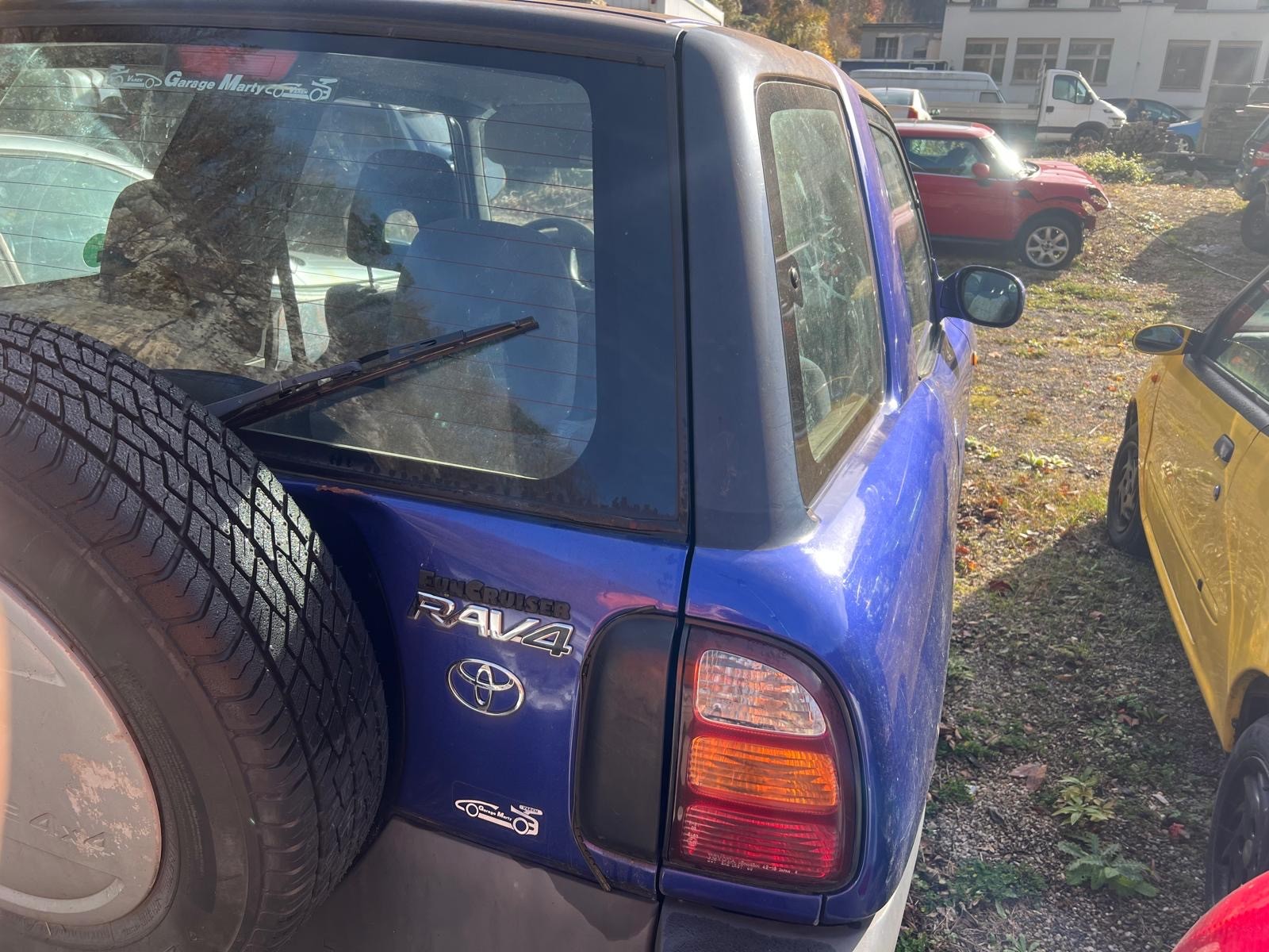 TOYOTA RAV-4-image-3