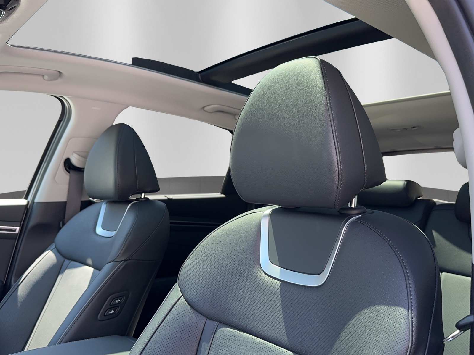 HYUNDAI Tucson 1.6 HEV Vertex 4WD-image-12