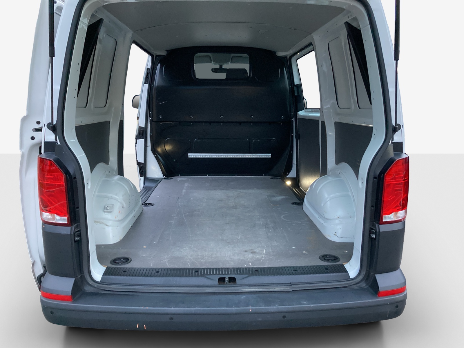 VW T6.1 2.0 TDI-image-12