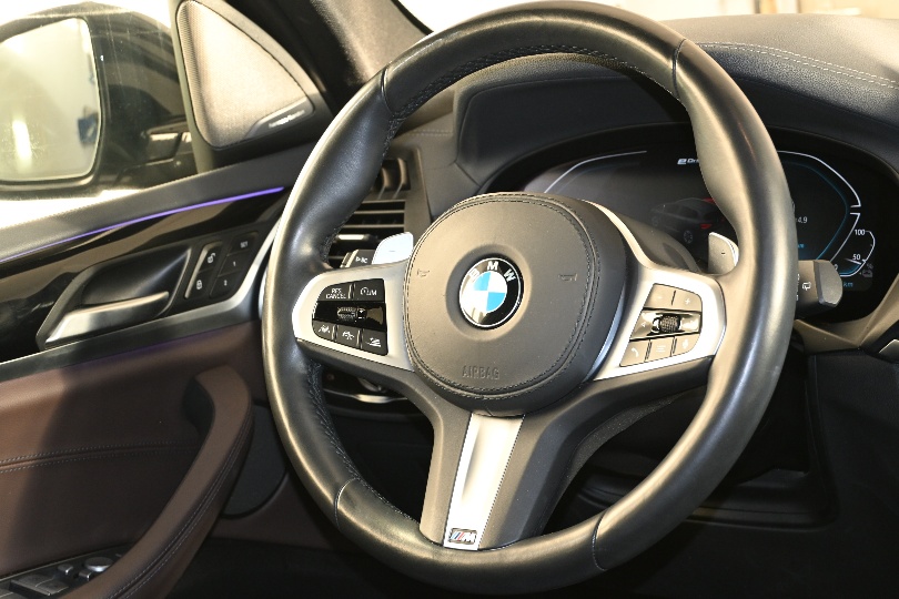 BMW X3 xDrive 30e Pure M Sport-image-10