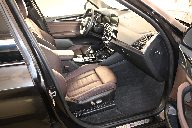 BMW X3 xDrive 30e Pure M Sport-image-6