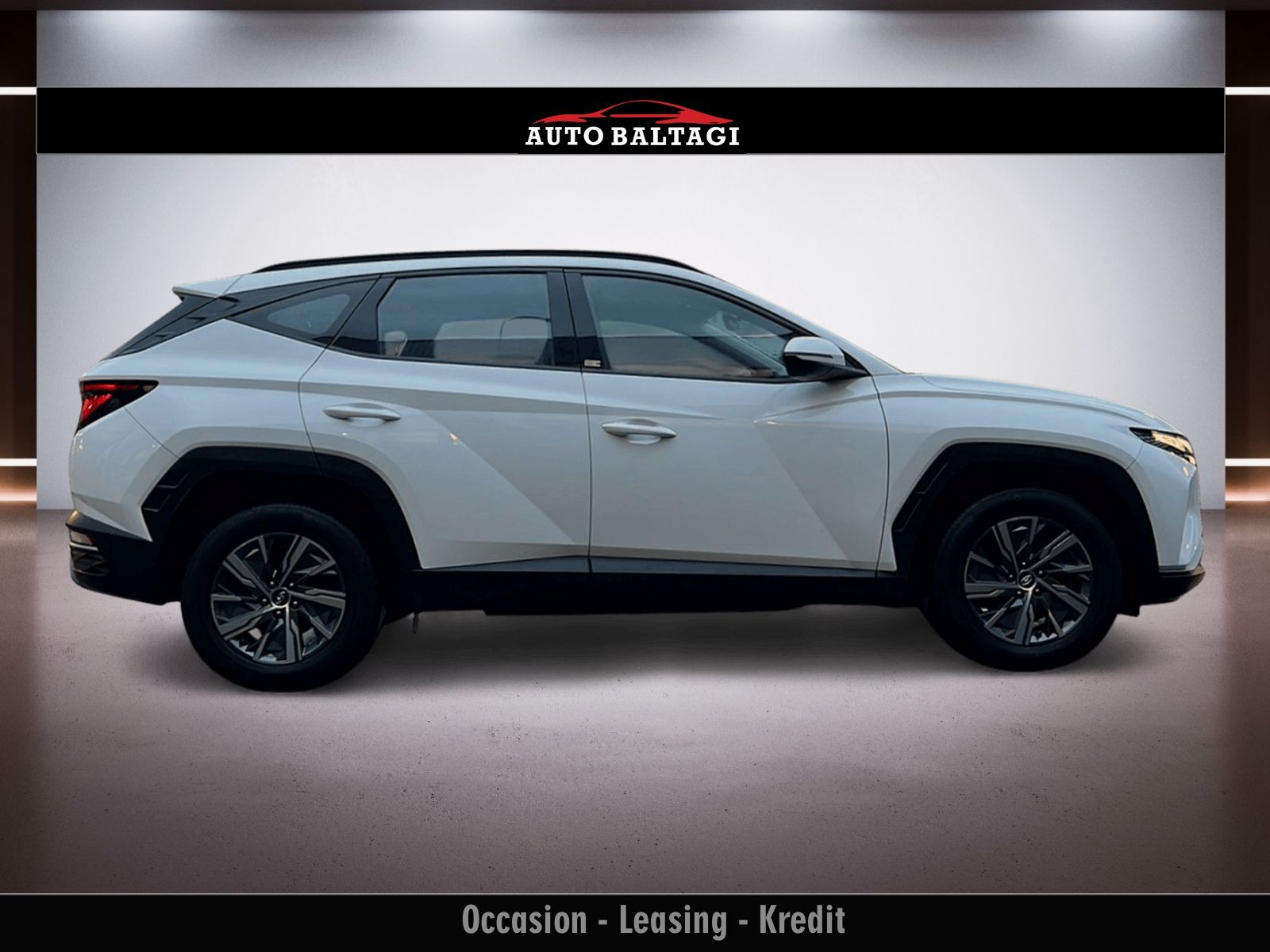 HYUNDAI Tucson 1.6 TGDI HEV Origo 4WD-image-11