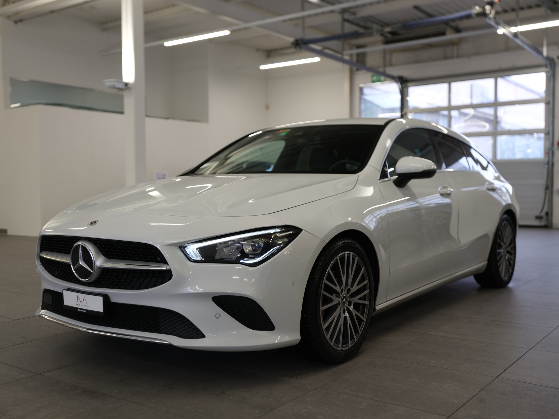 MERCEDES-BENZ CLA Shooting Brake 180 7G-DCT Progressive *Advantage Paket* *Park Paket*-image-3