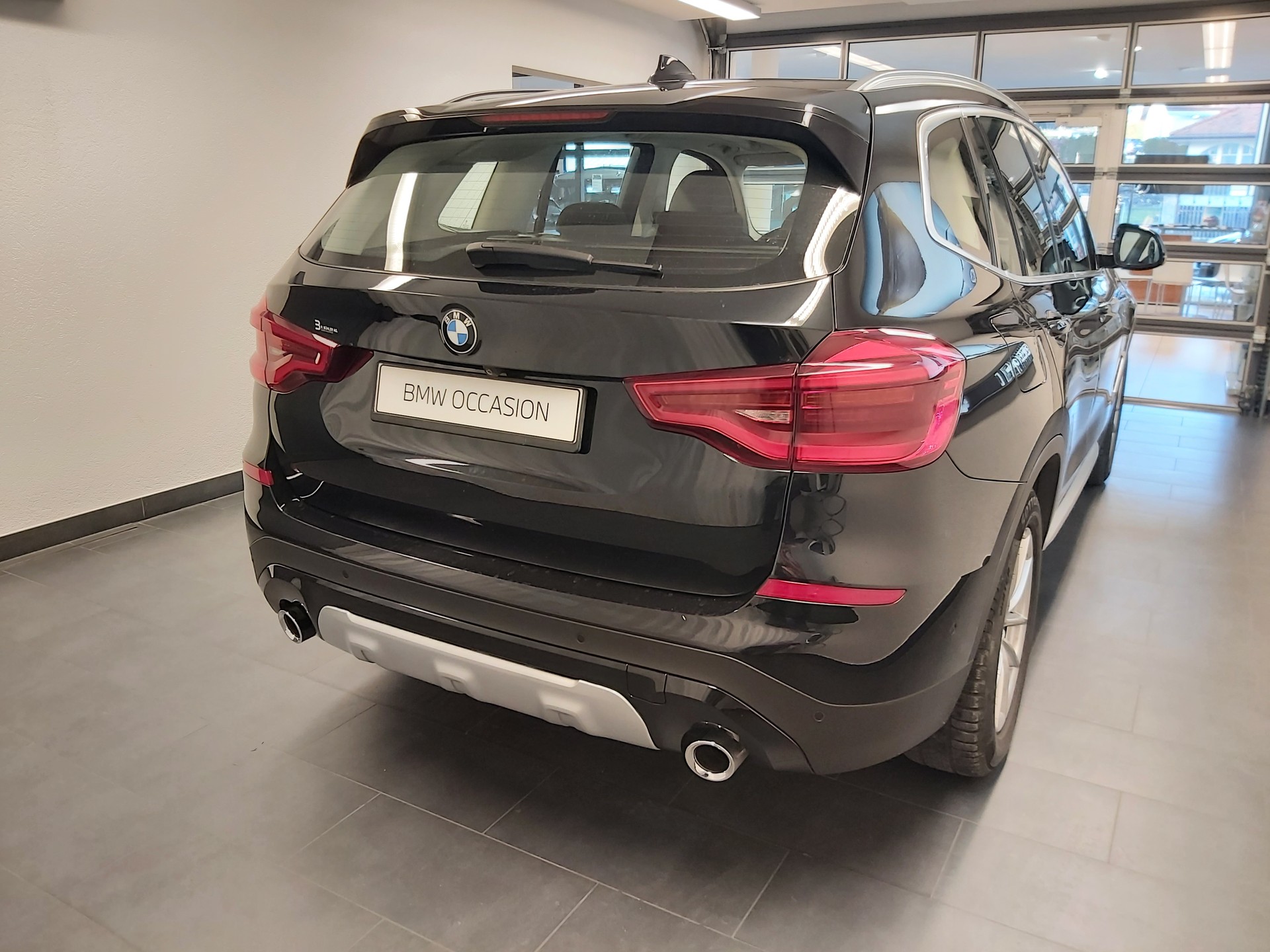 BMW X3 xDrive20d xLine-image-5