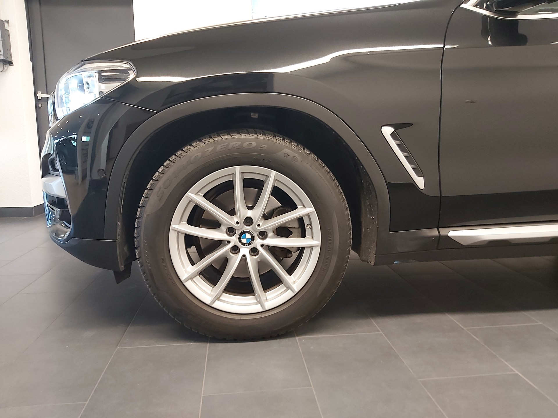 BMW X3 xDrive20d xLine-image-2