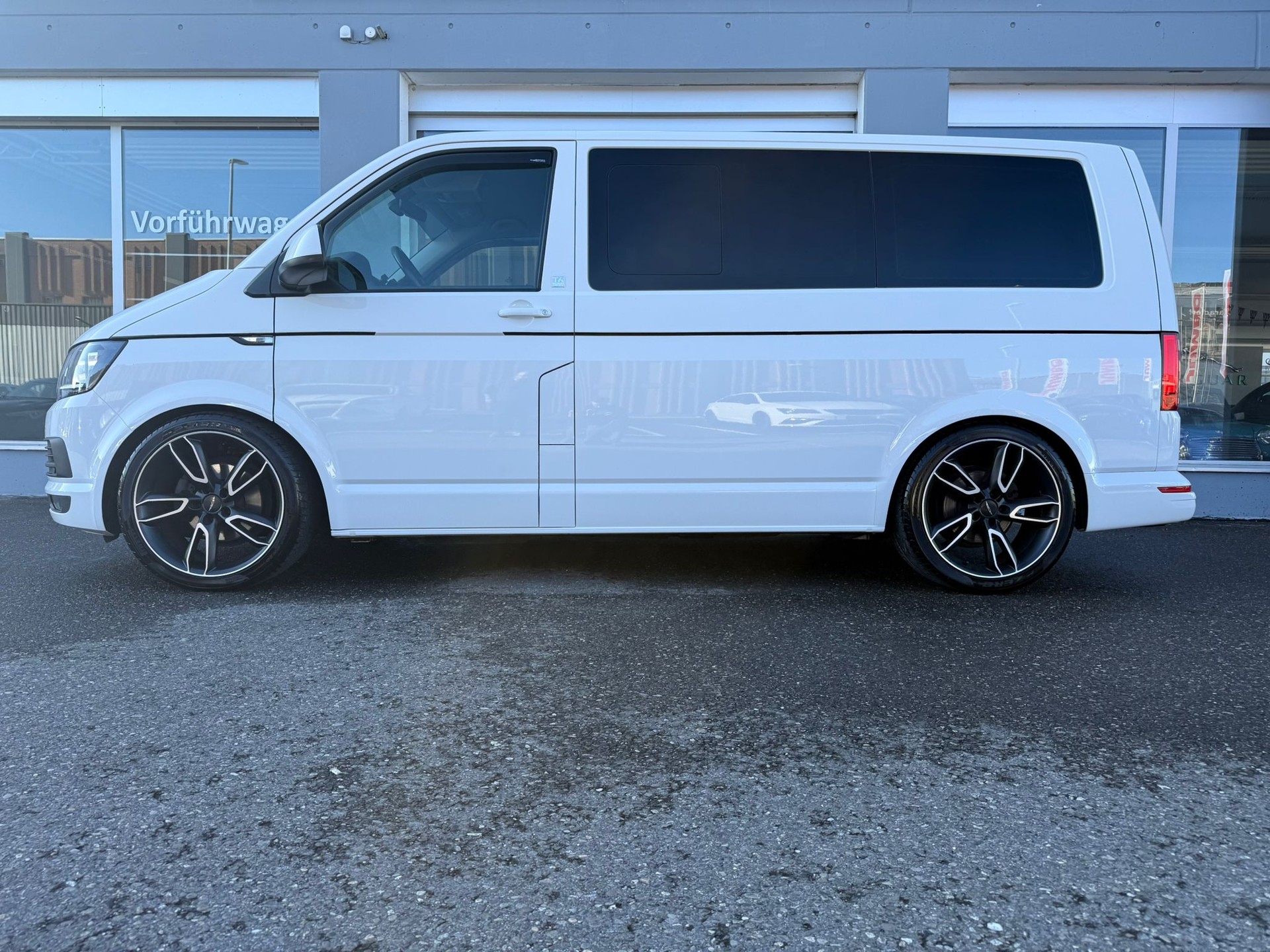 VW T6 2.0 TDI-image-4