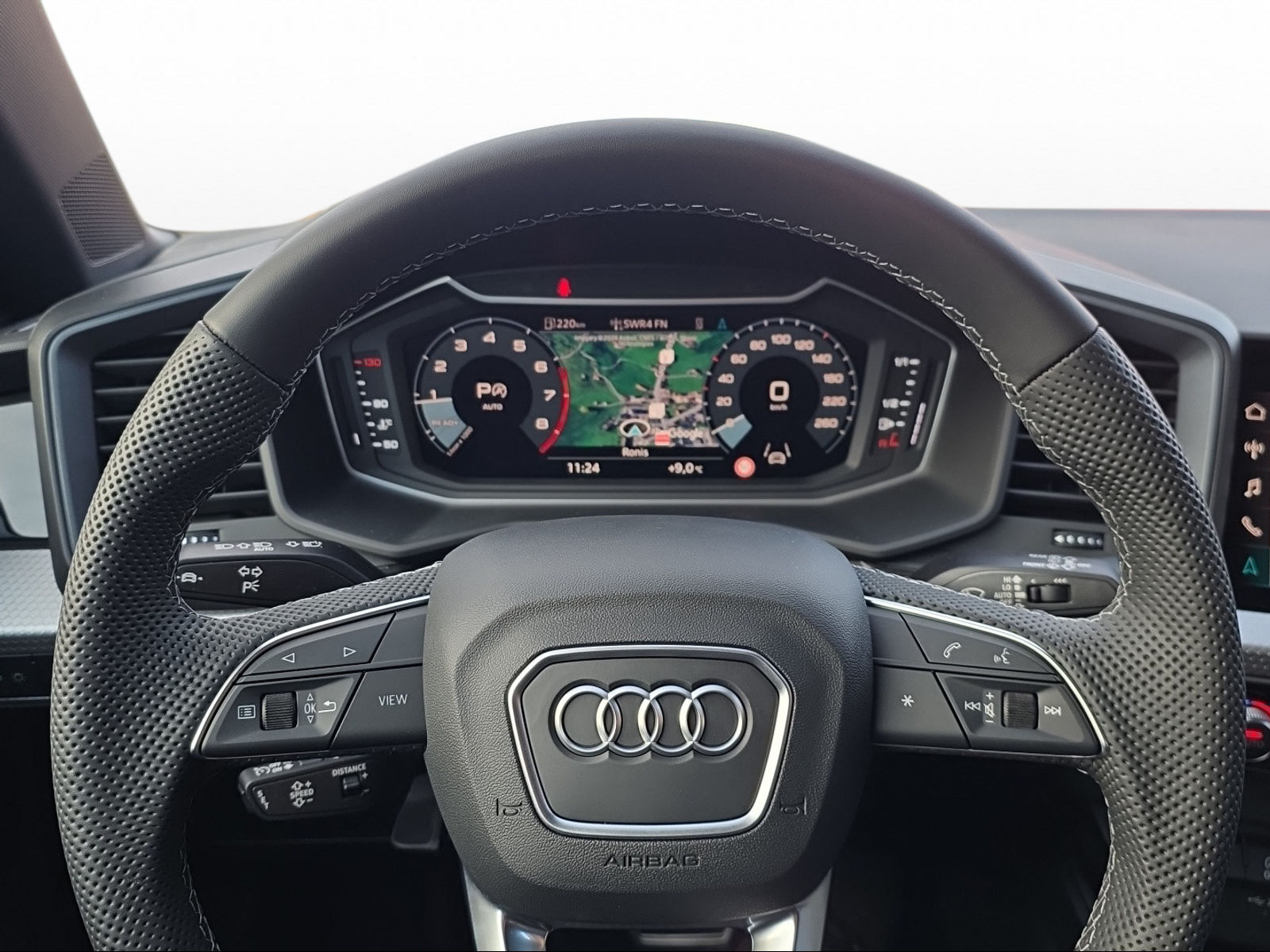 AUDI A1 Sportback 40 TFSI S Line S-tronic-image-4
