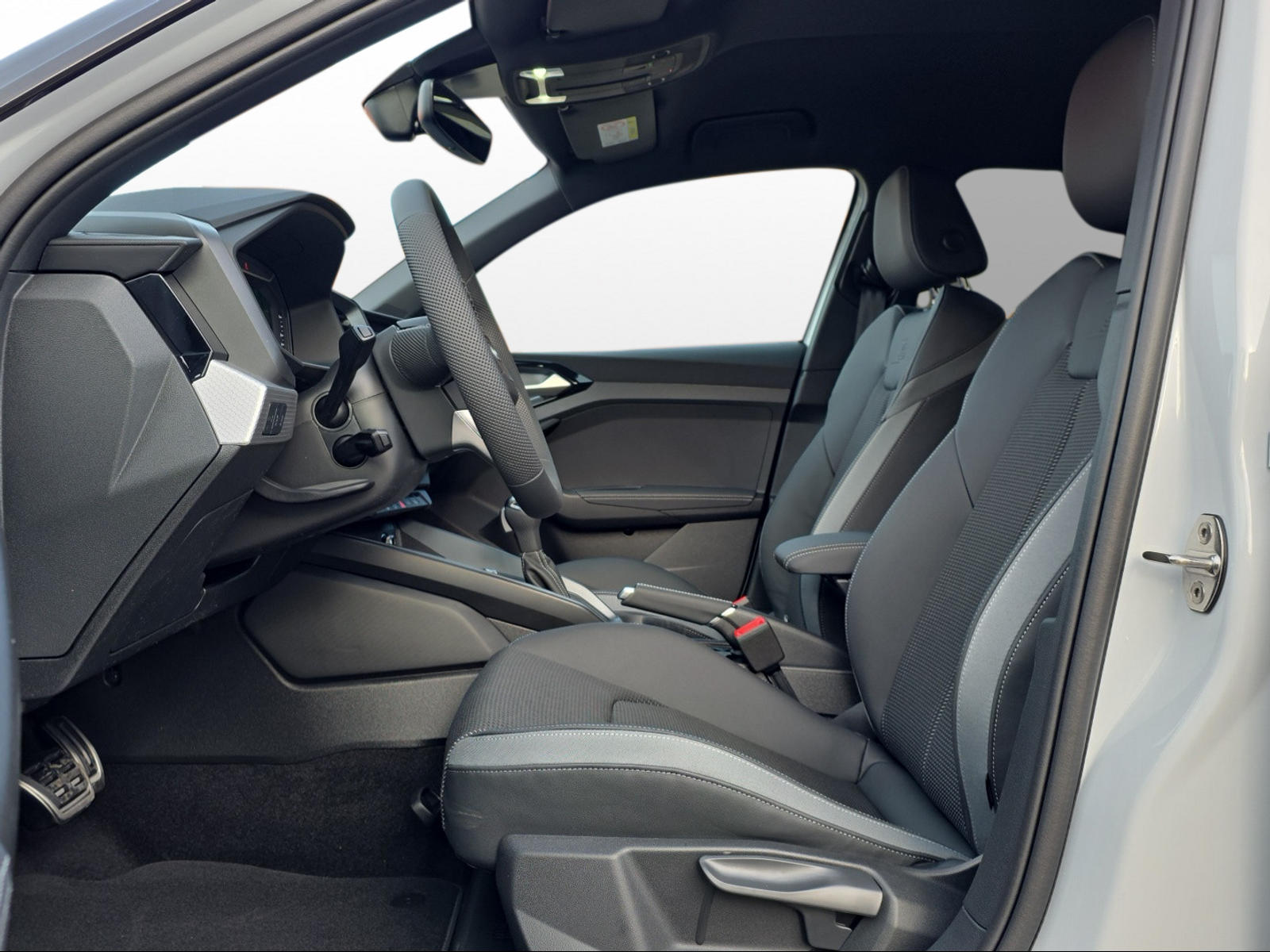 AUDI A1 Sportback 40 TFSI S Line S-tronic-image-8