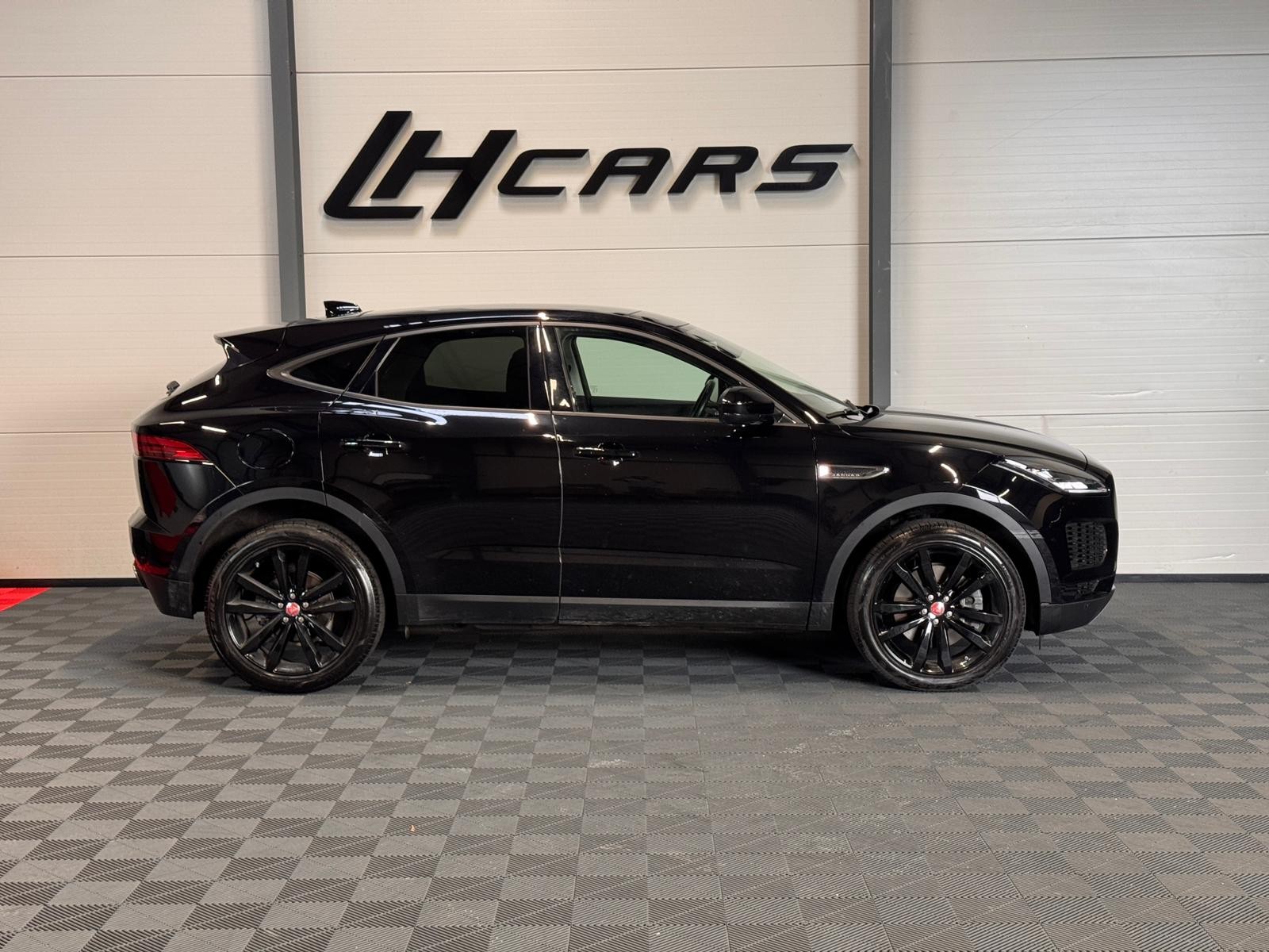 JAGUAR E-Pace 2.0 T 300 S AWD-image-3