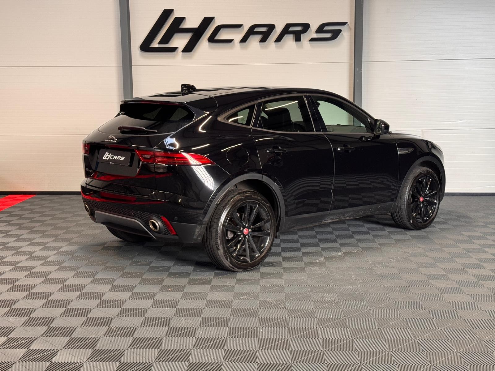 JAGUAR E-Pace 2.0 T 300 S AWD-image-2
