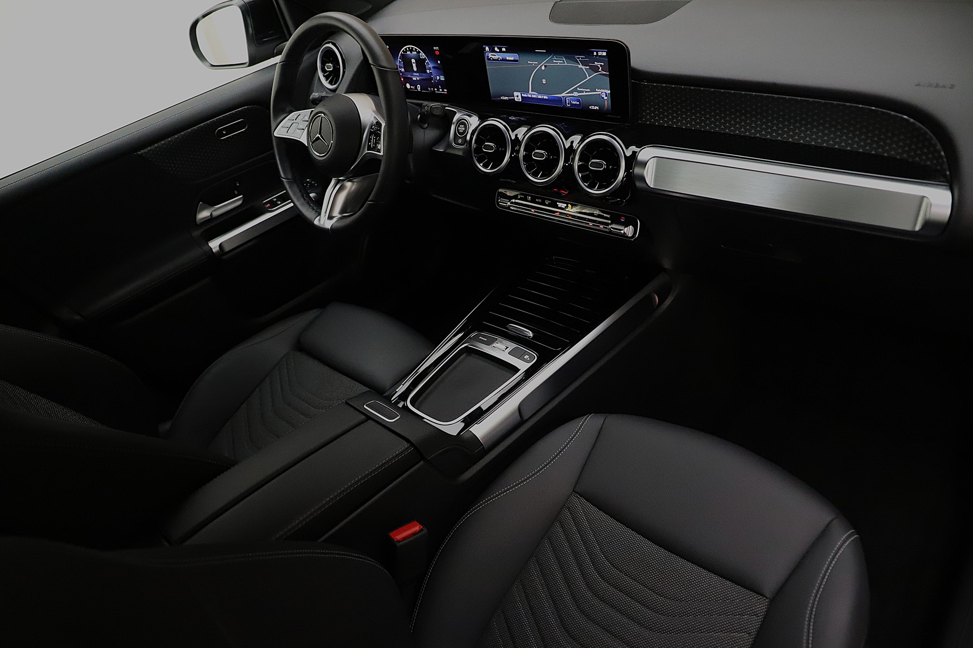 MERCEDES-BENZ GLB 220 d 4Matic 8G-Tronic Progressive Advance-image-6