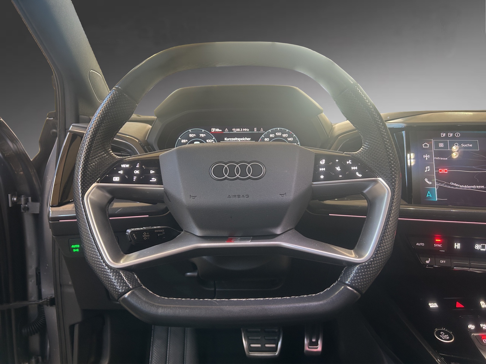 AUDI Q4 Sportback e-tron 50 quattro-image-8