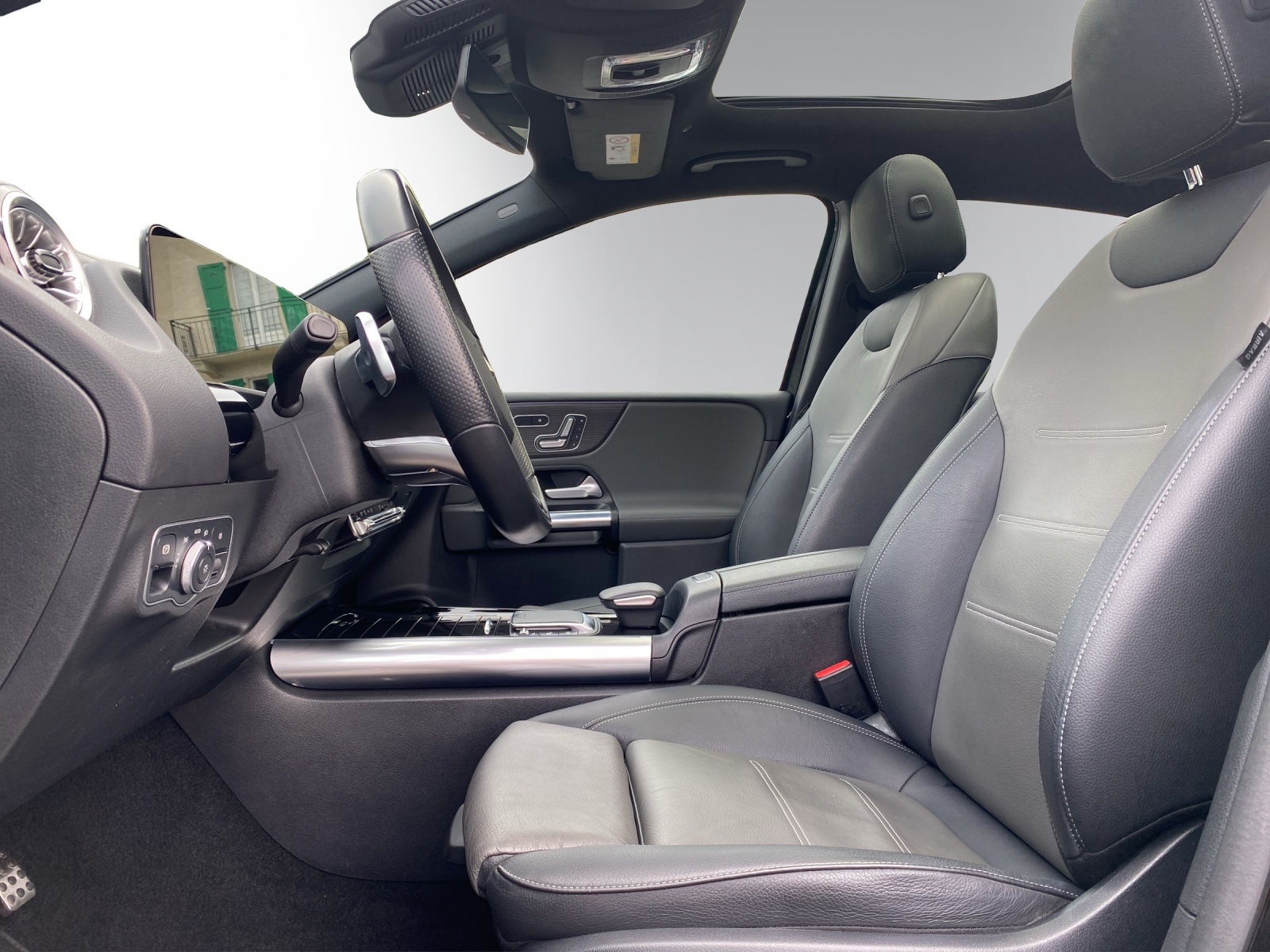 Image MERCEDES-BENZ B-250 B 250 4Matic AMG Line