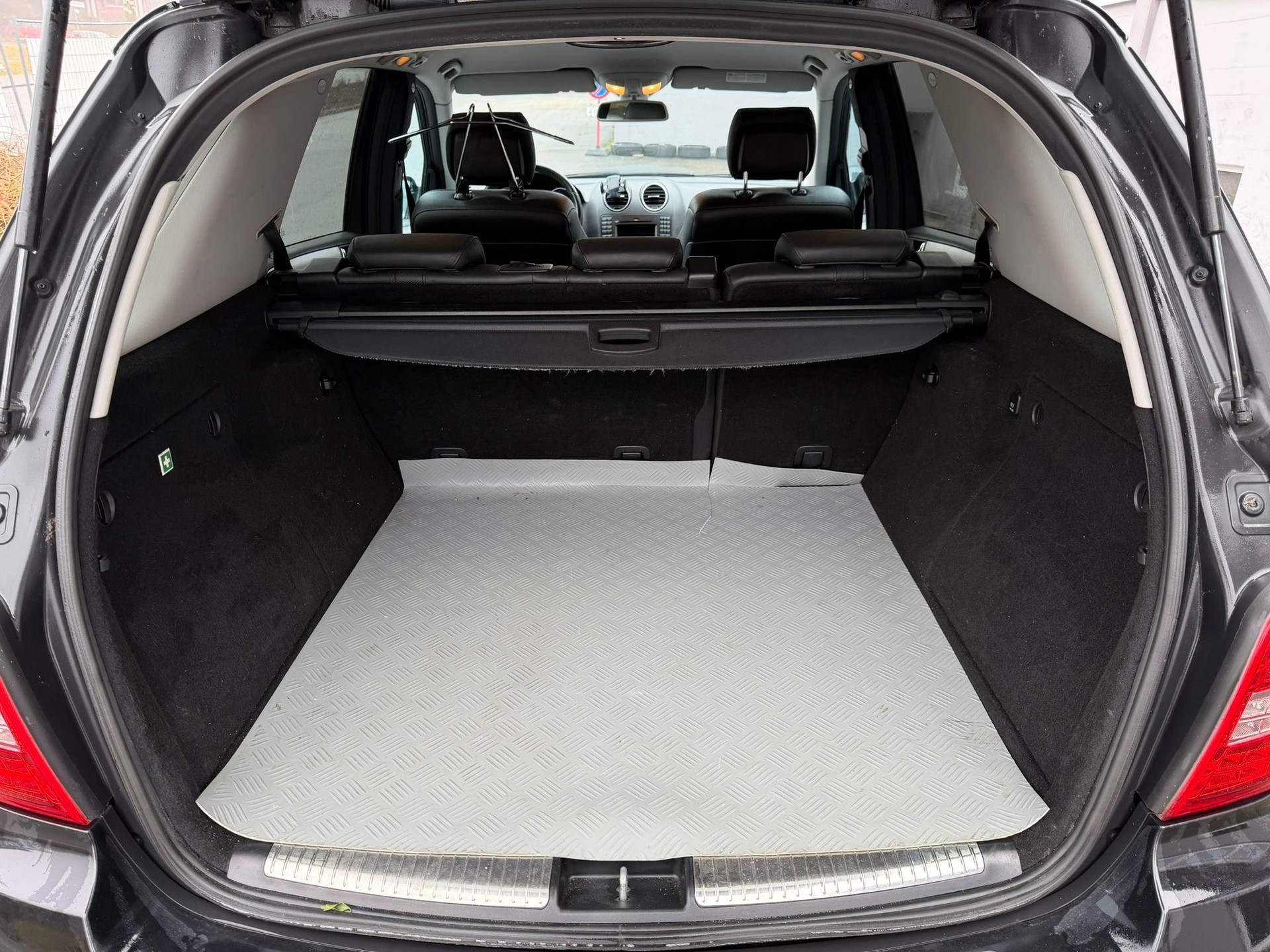 MERCEDES-BENZ ML 350 BlueTEC 4Matic 7G-Tronic-image-12