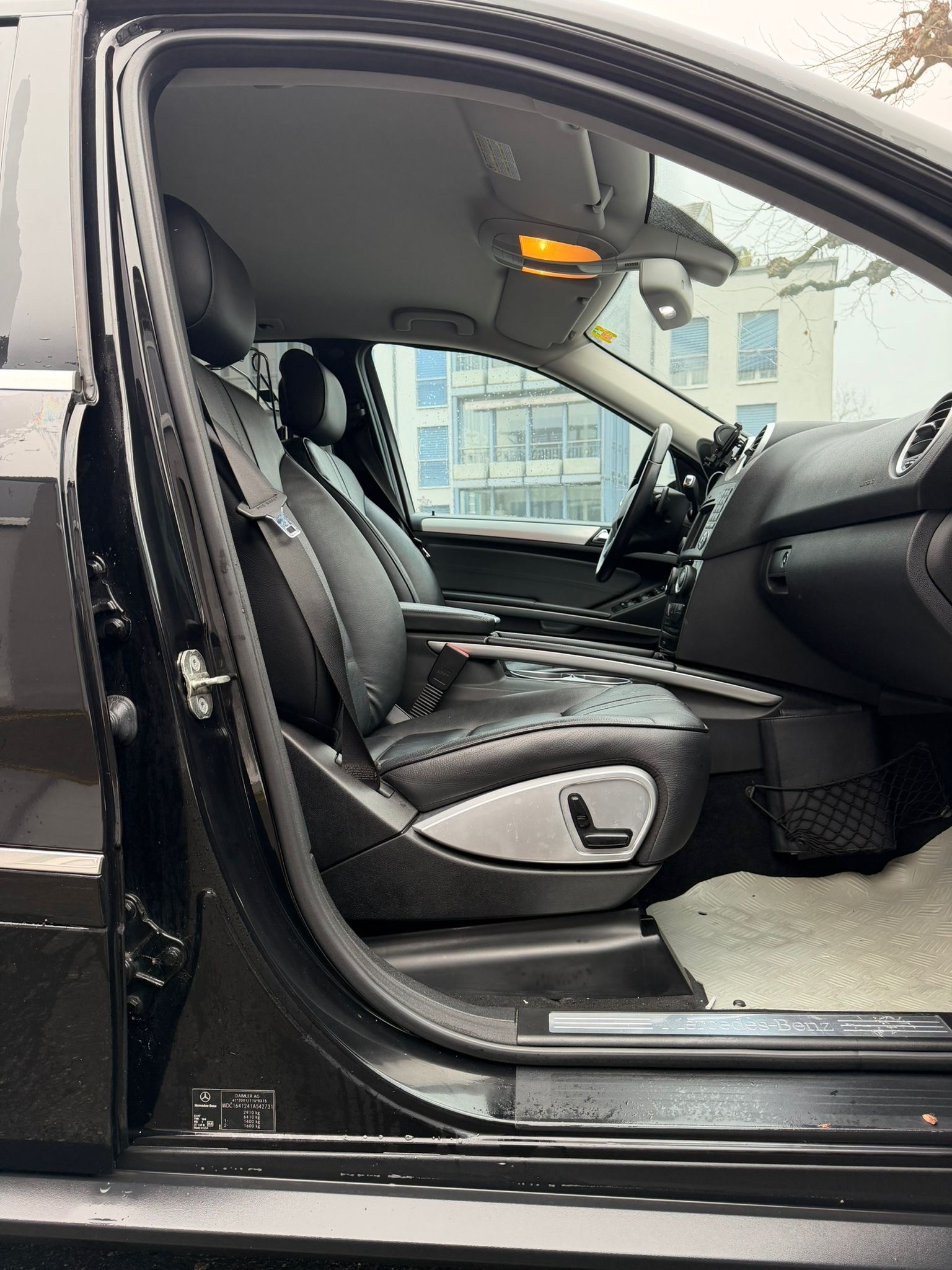 MERCEDES-BENZ ML 350 BlueTEC 4Matic 7G-Tronic-image-8