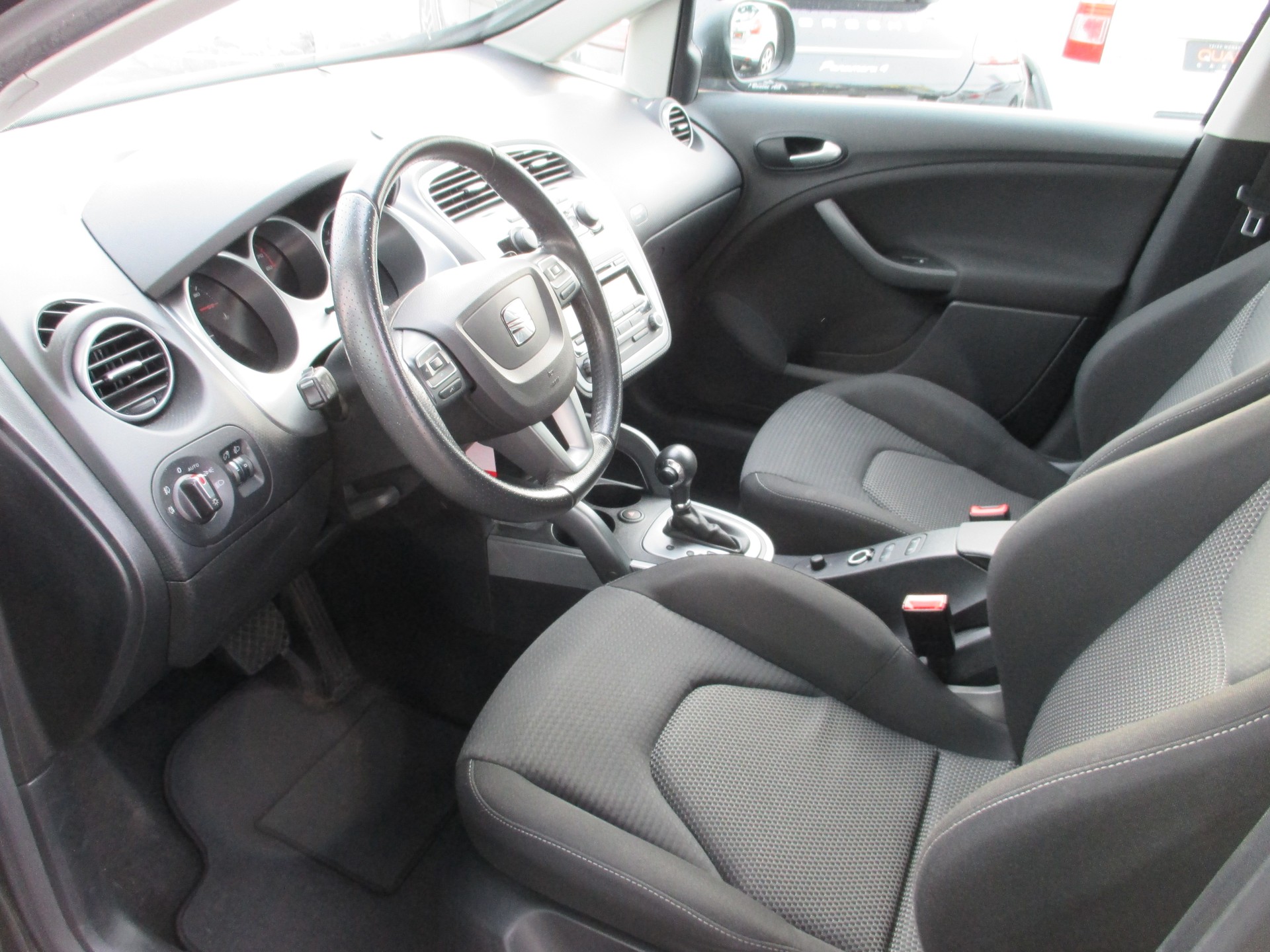 SEAT Altea 1.8 TSI Style DSG-image-8