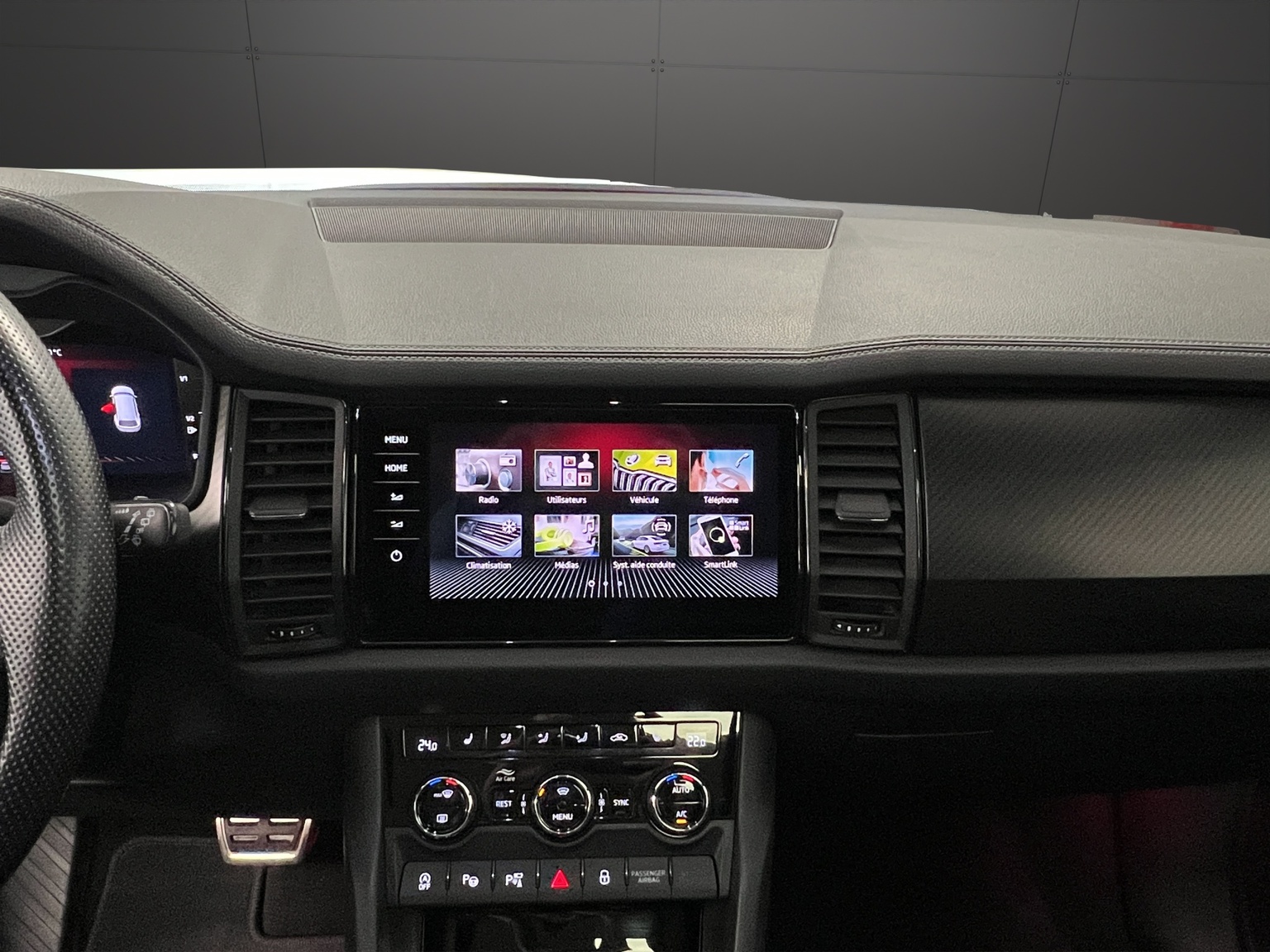 SKODA Kodiaq 2.0 TSI 4x4 SportLine-image-10