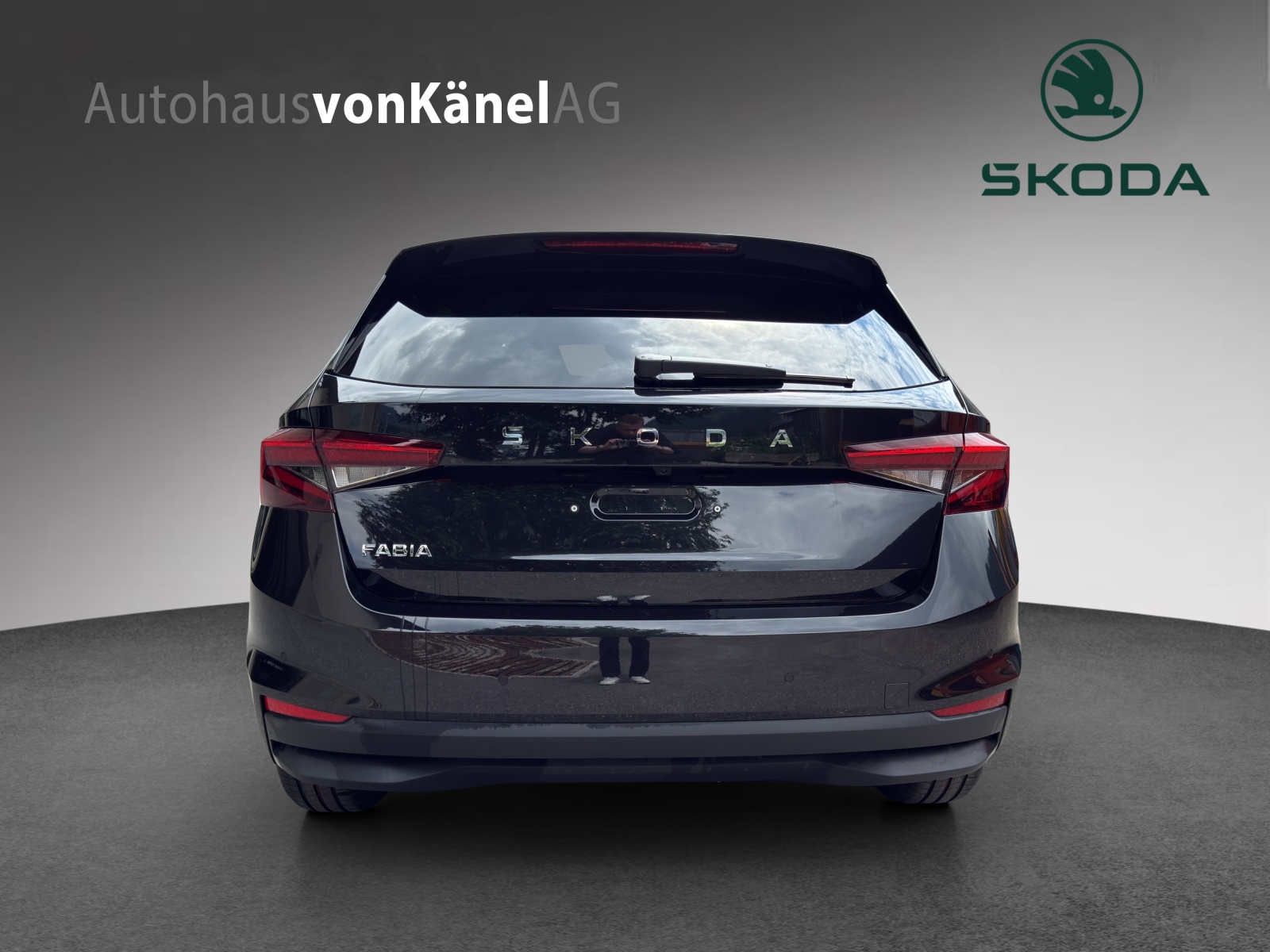 SKODA Fabia 1.0 TSI Dynamic DSG-image-4