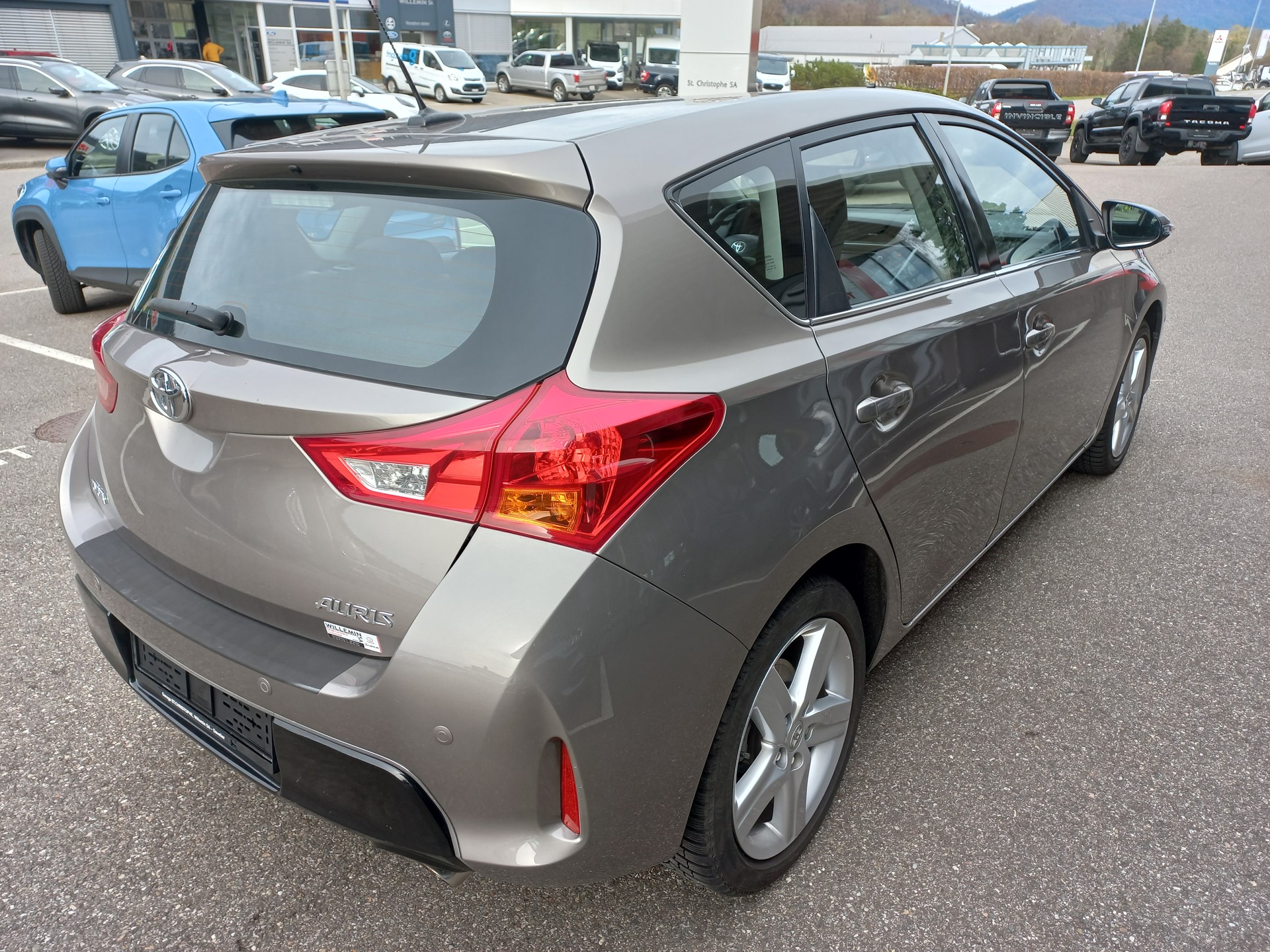 TOYOTA Auris 1.6 Sol-image-4