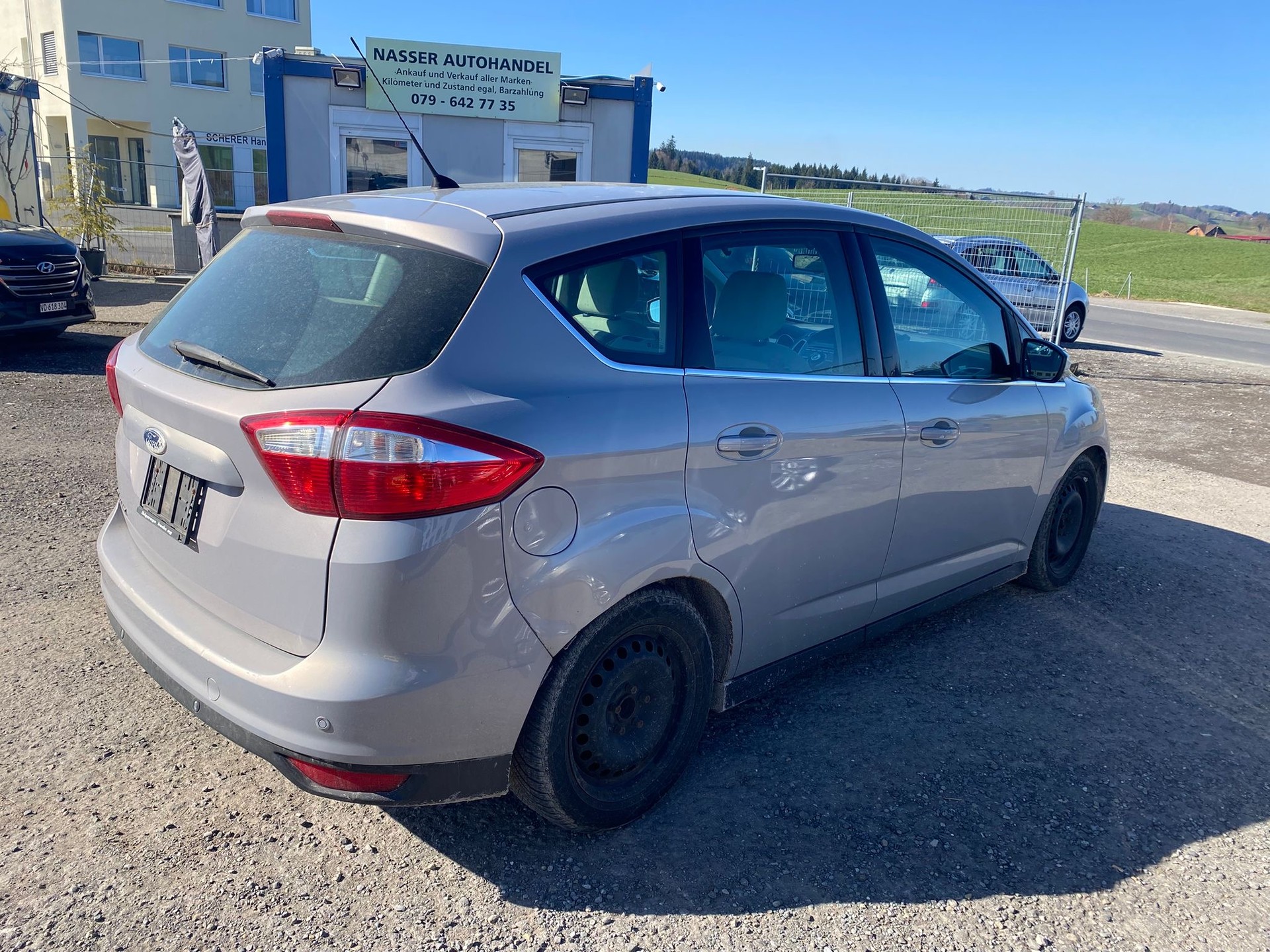 FORD C-Max 2.0 TDCi Titanium PowerShift-image-3