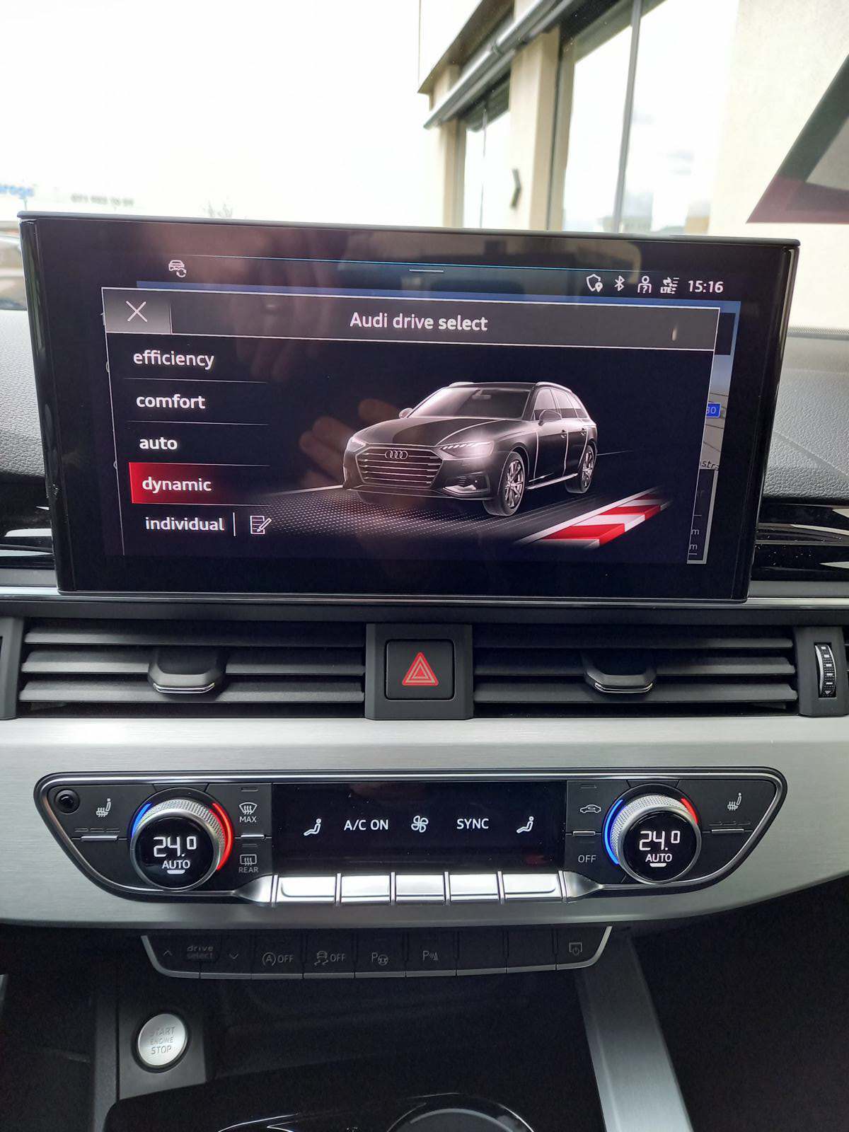 AUDI A4 Avant 40 TDI S line quattro S-tronic-image-8