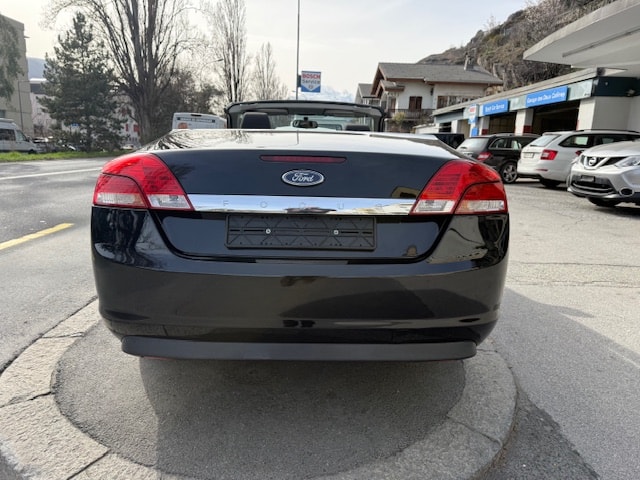 FORD Focus CC 2.0i Titanium-image-11