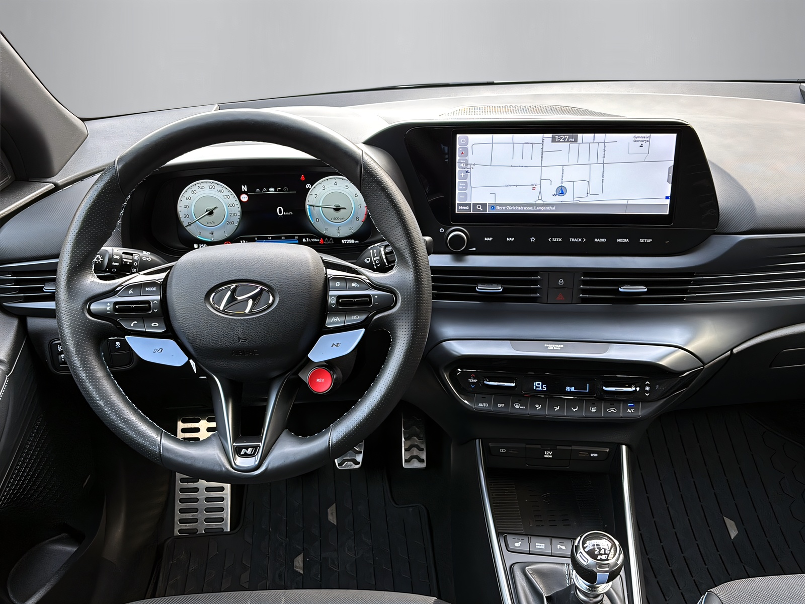 HYUNDAI i20 N 1.6 T-GDi-image-12