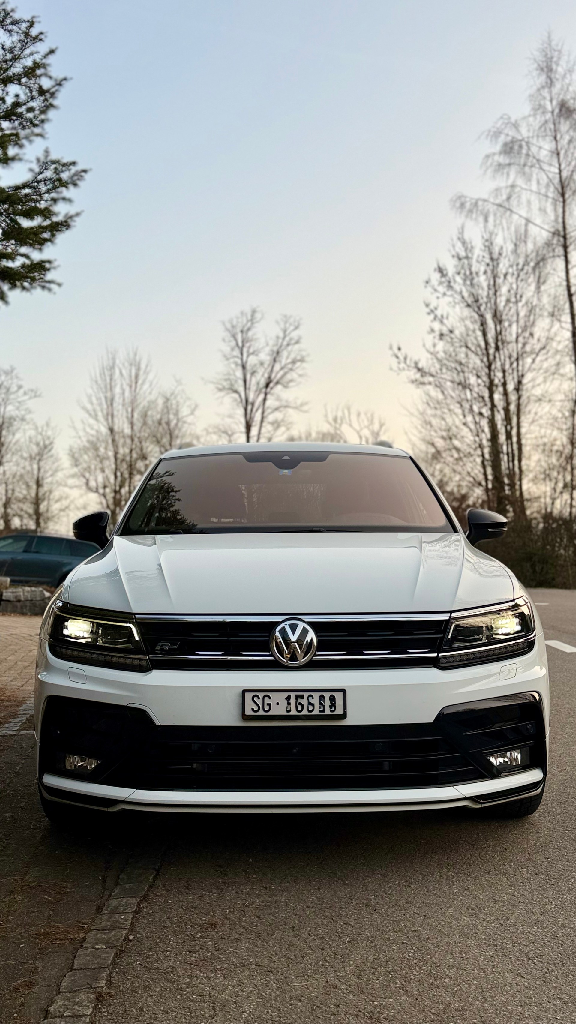 VW Tiguan 2.0TSI Offroad 4M 4Motion DSG-image-13