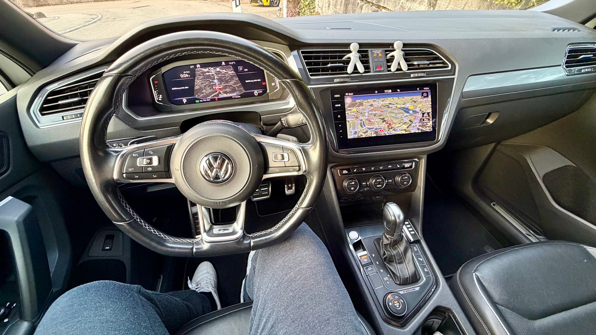 VW Tiguan 2.0TSI Offroad 4M 4Motion DSG-image-6