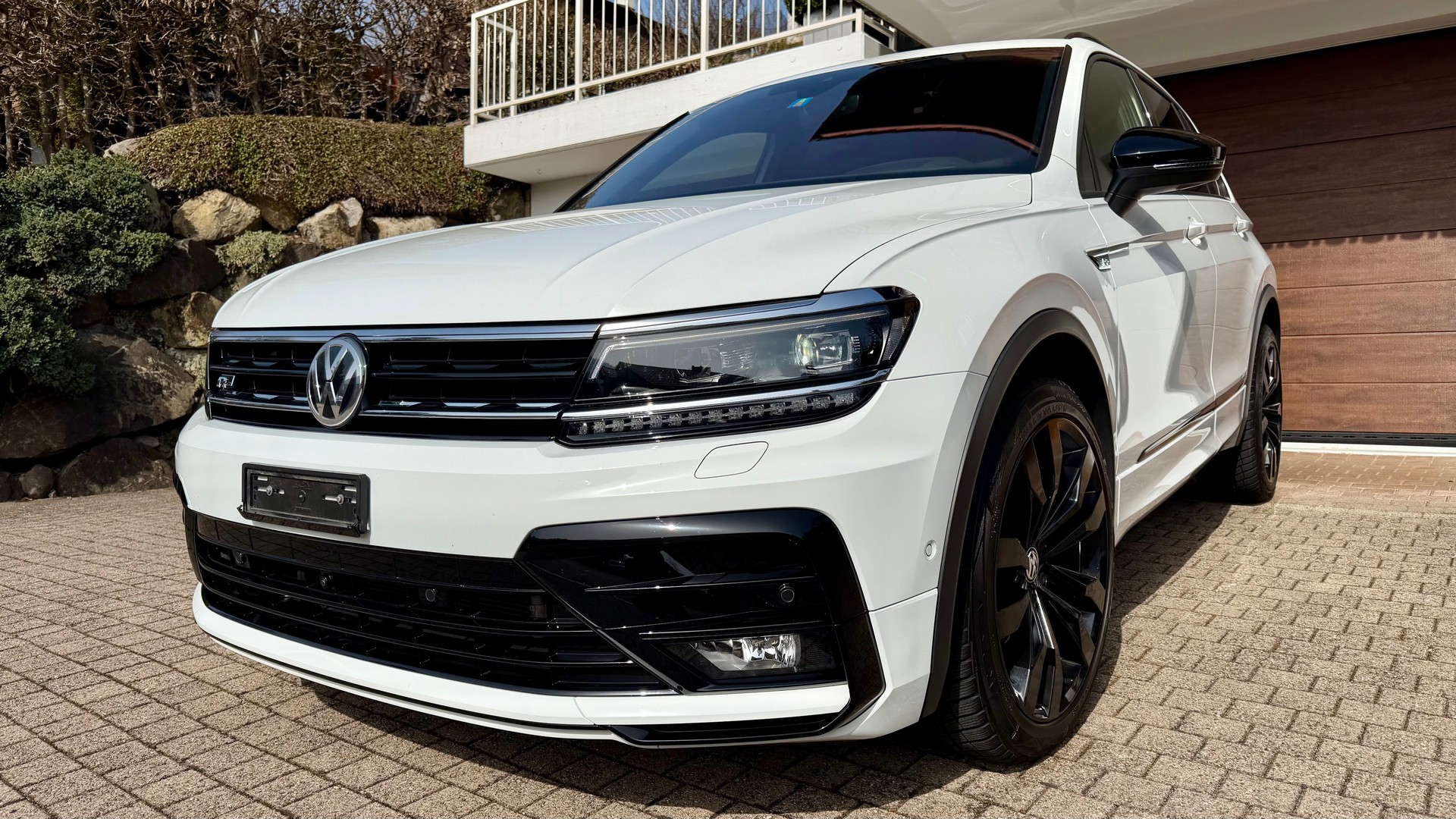 VW Tiguan 2.0TSI Offroad 4M 4Motion DSG-image-8