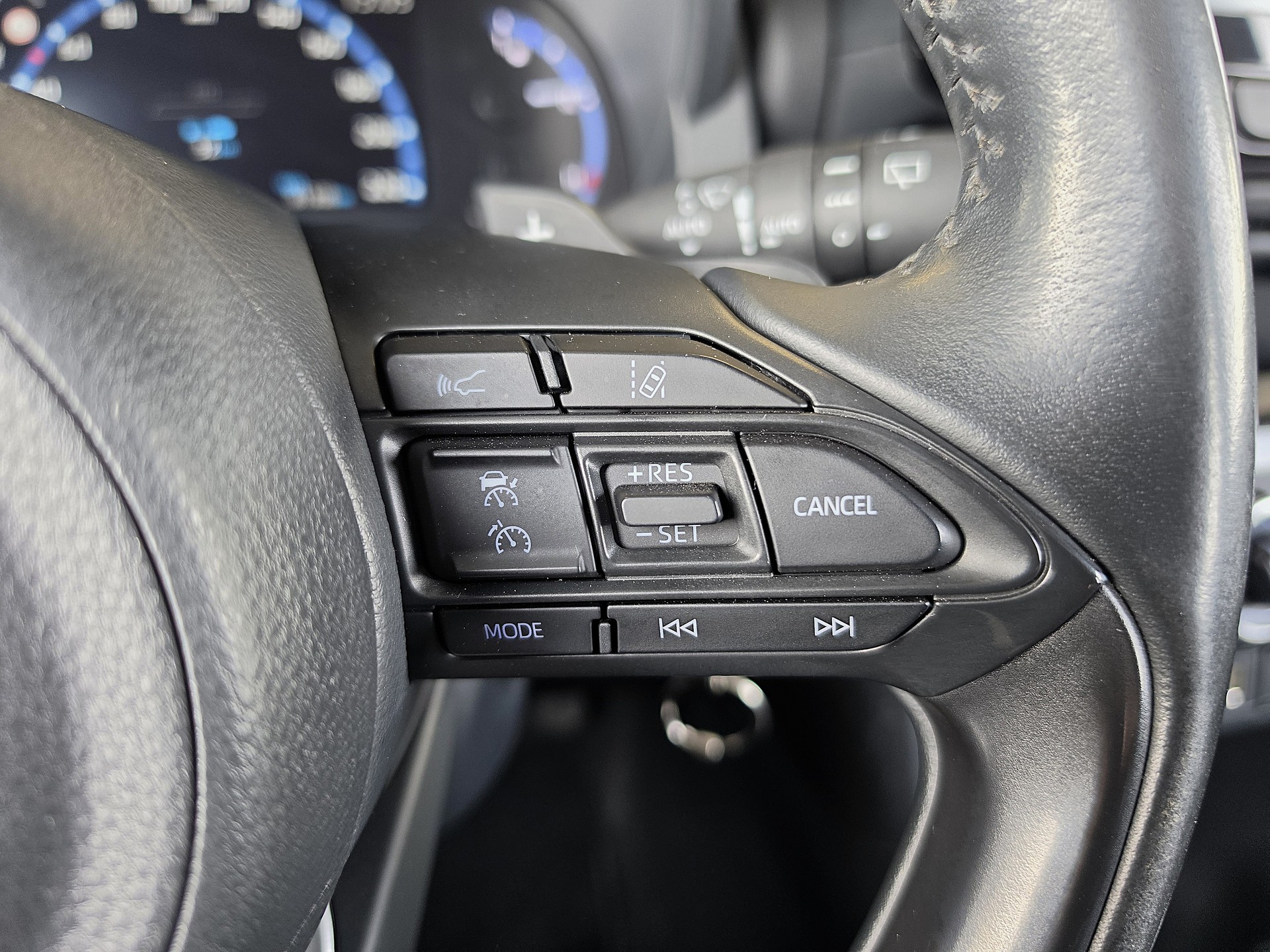 TOYOTA Yaris Cross 1.5 Trend-image-12