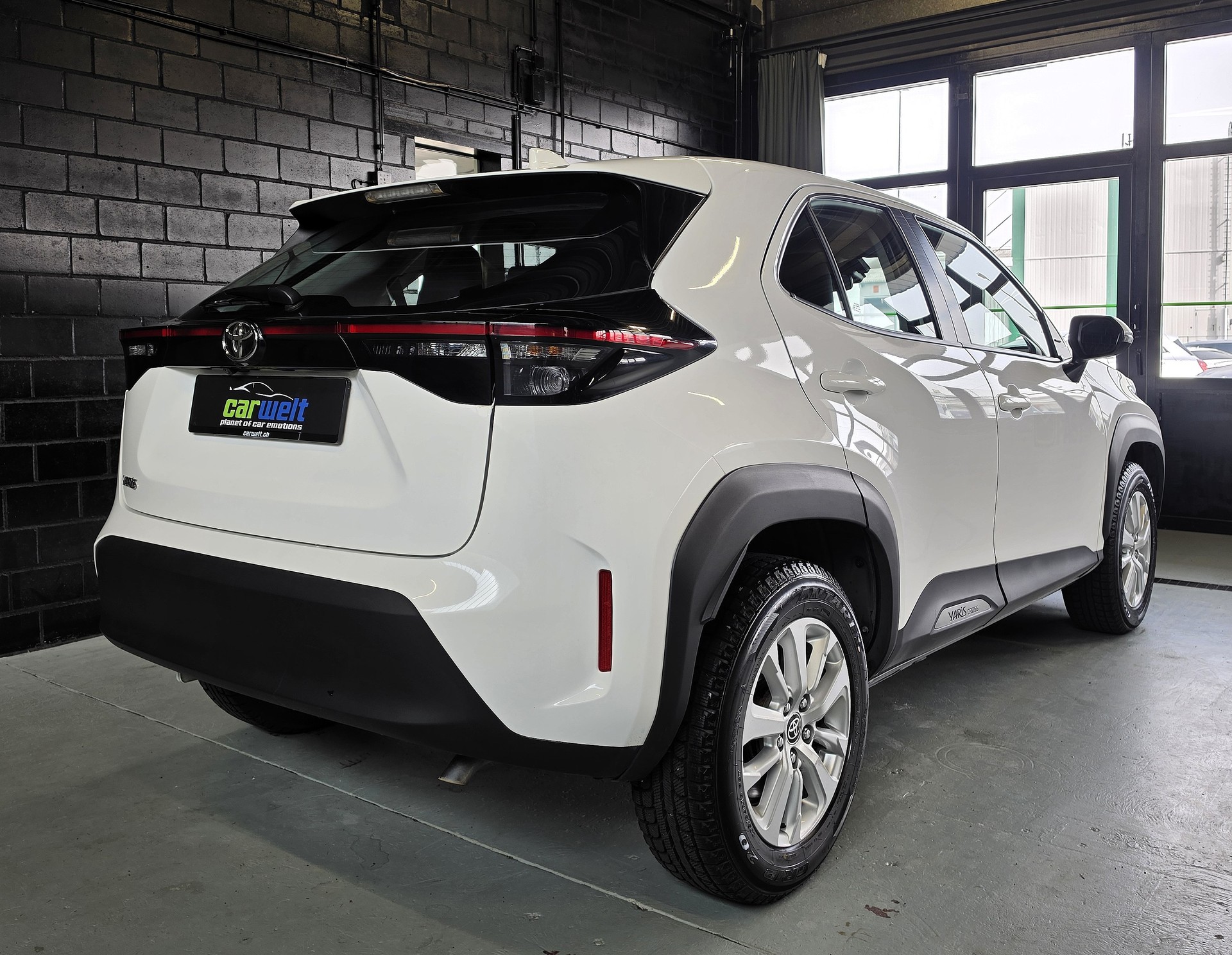 TOYOTA Yaris Cross 1.5 Trend-image-2