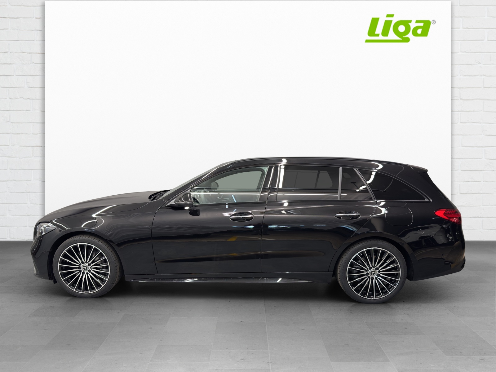MERCEDES-BENZ C 300 de AMG Line 4Matic-image-0