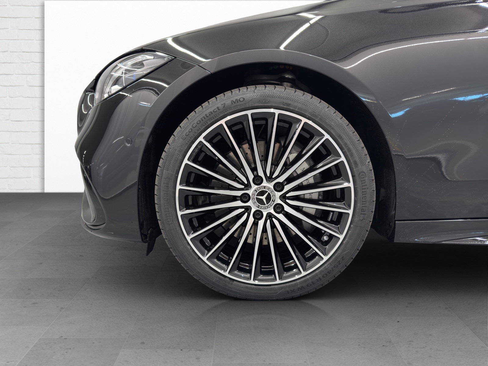 MERCEDES-BENZ C 300 de AMG Line 4Matic-image-5