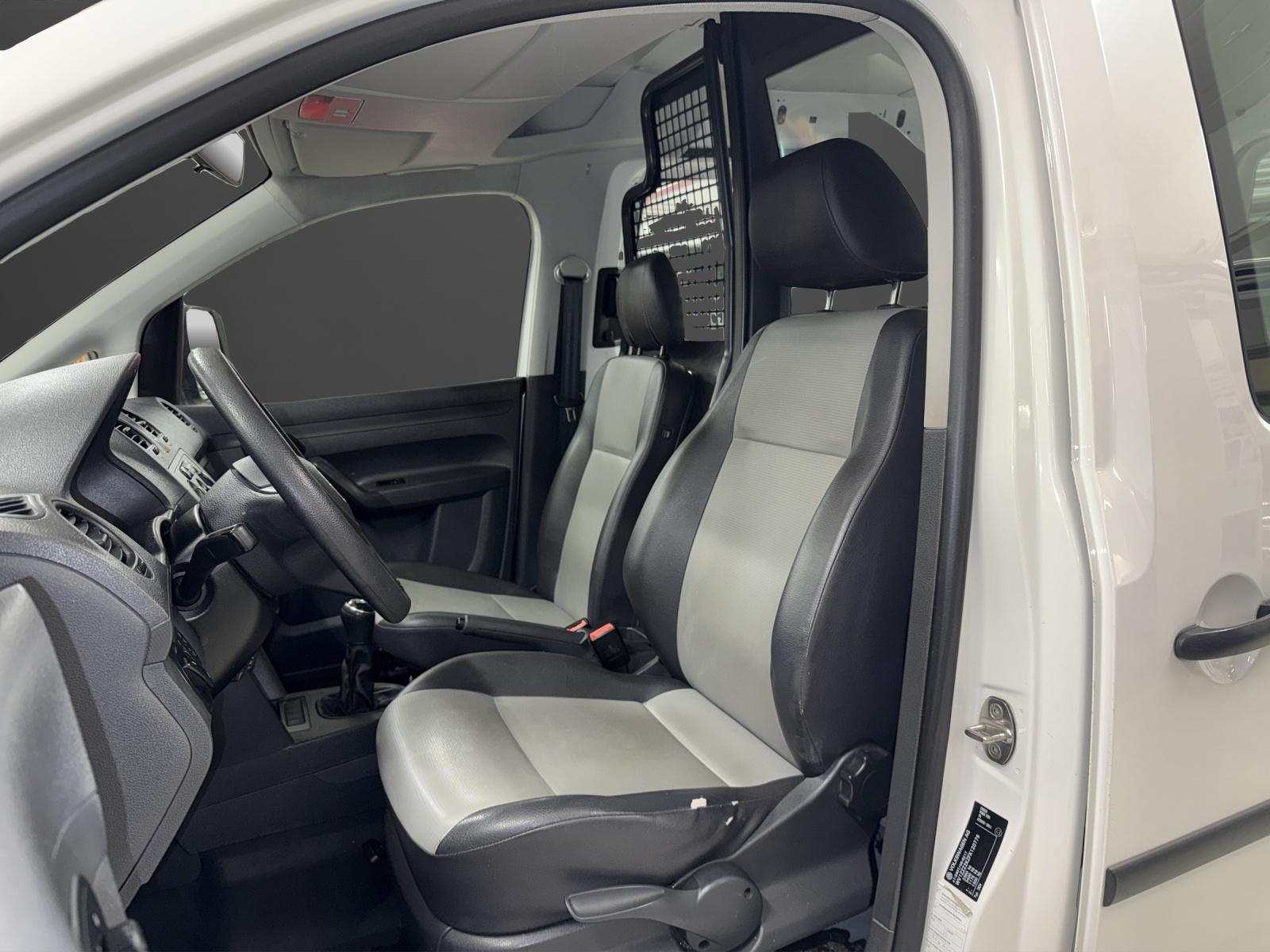 VW Caddy Maxi 2.0 EcoFuel-image-6
