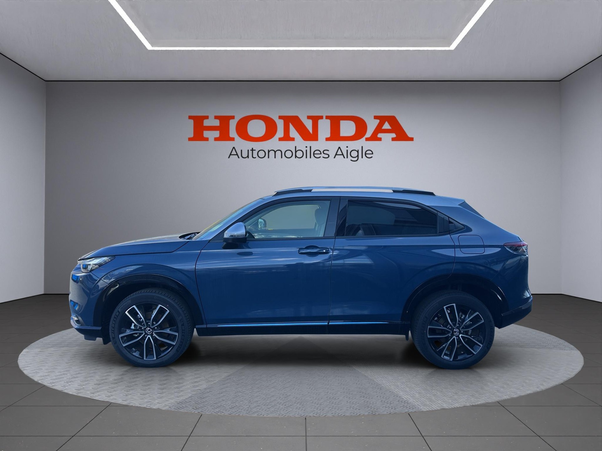 HONDA HR-V 1.5 i-MMD Advance Style-image-1