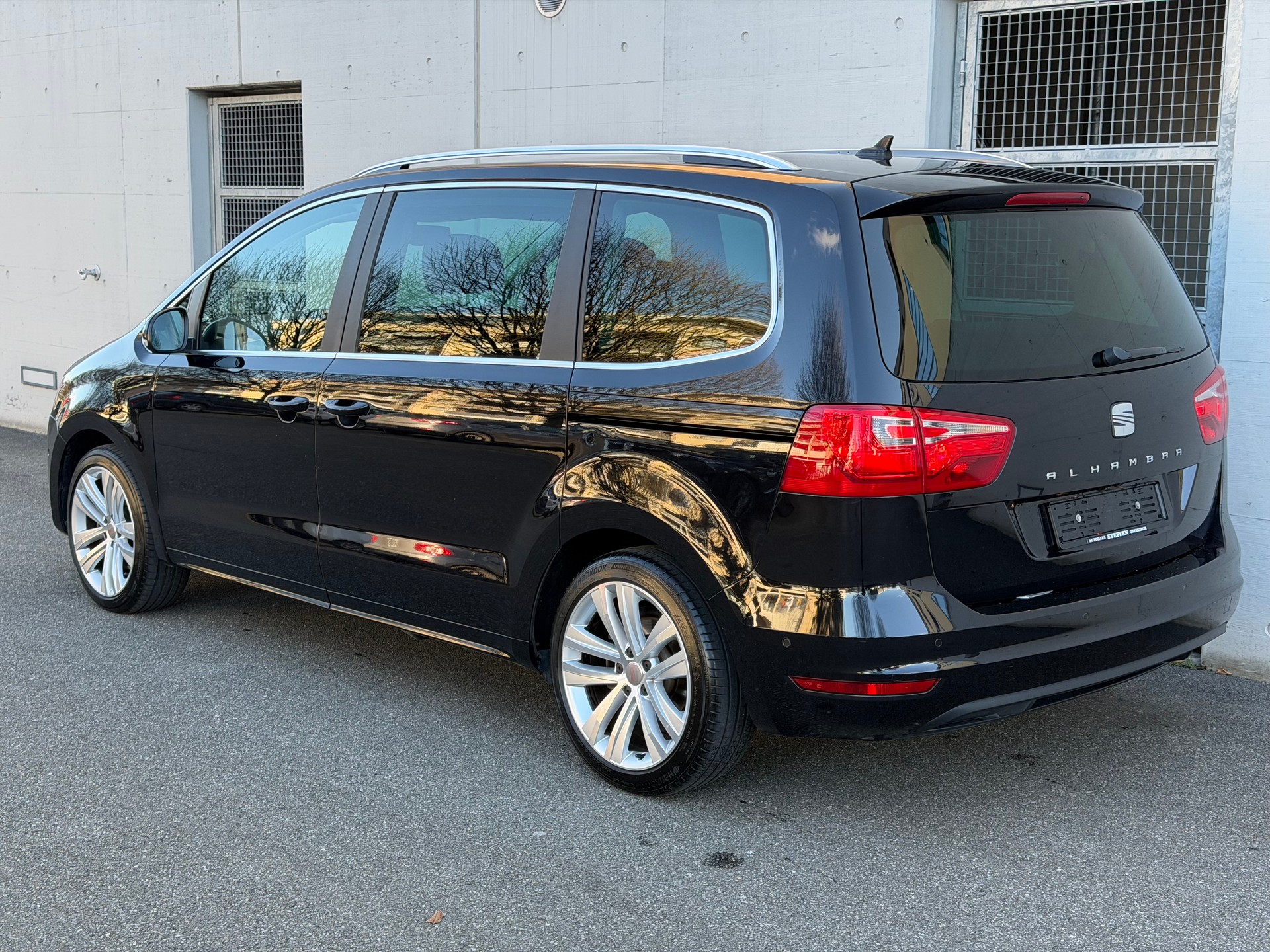 SEAT Alhambra 1.4 TSI Style Viva Eco DSG-image-4