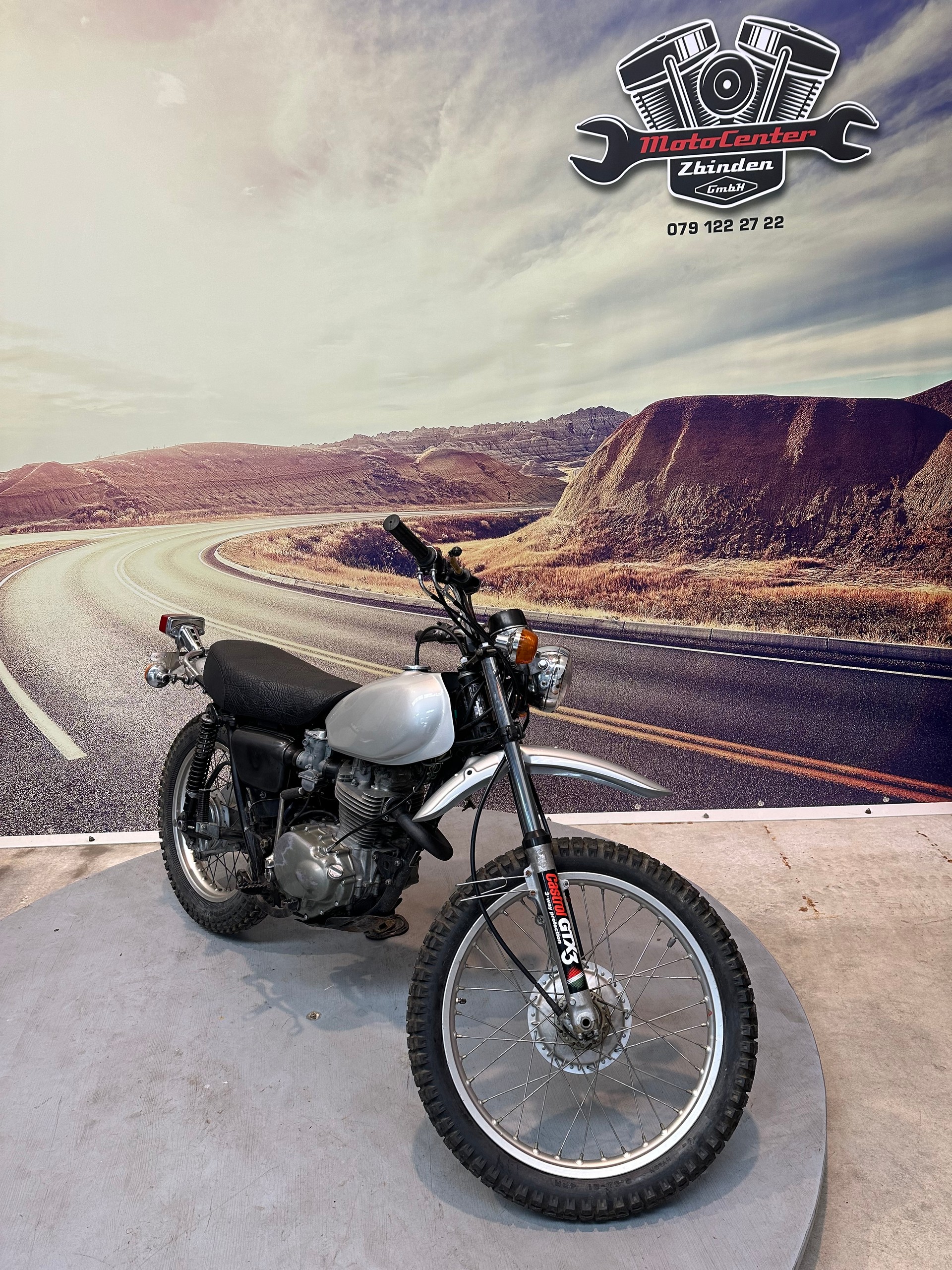 HONDA XL 250-showroom-element-1