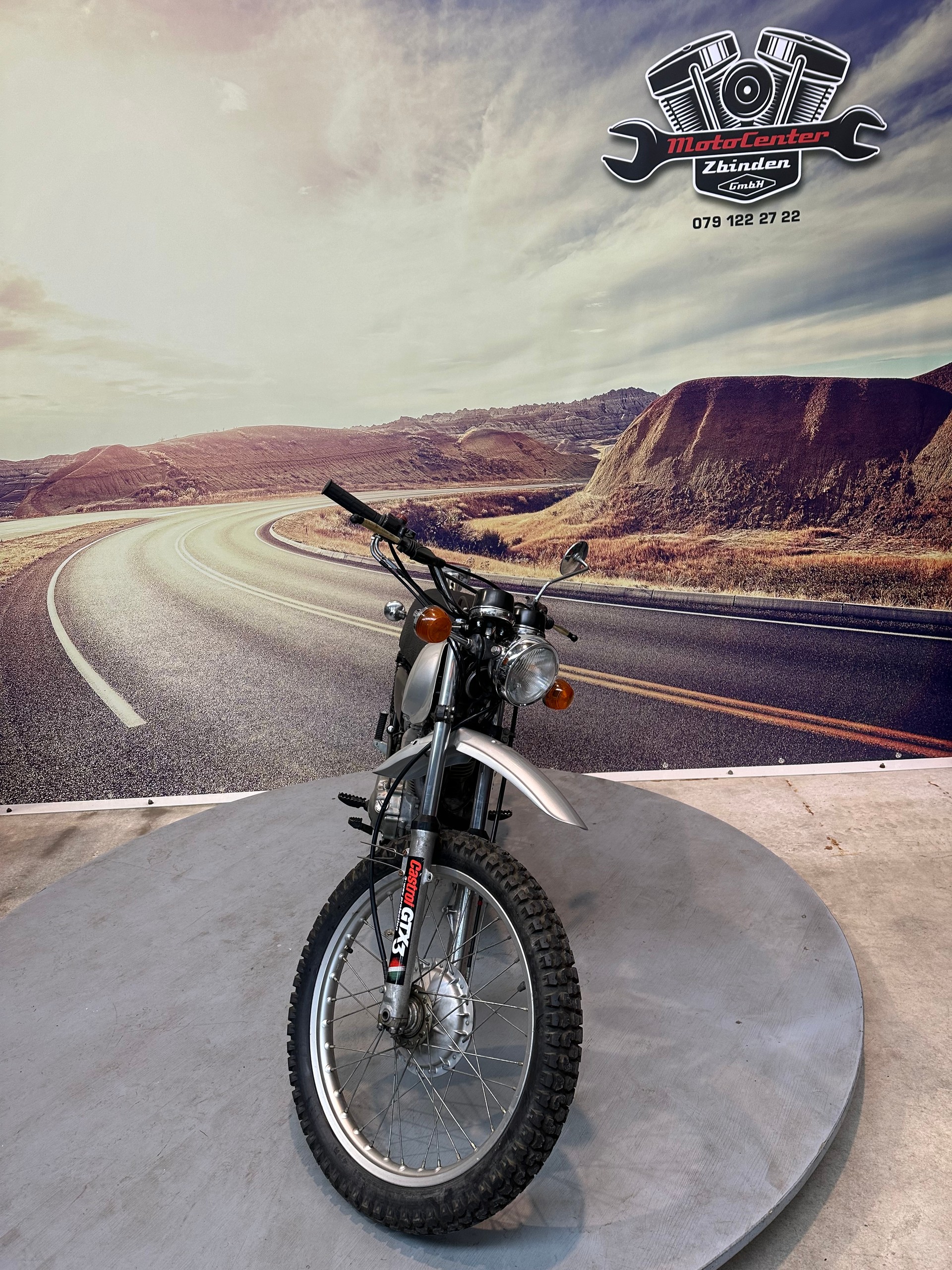 HONDA XL 250-showroom-element-2