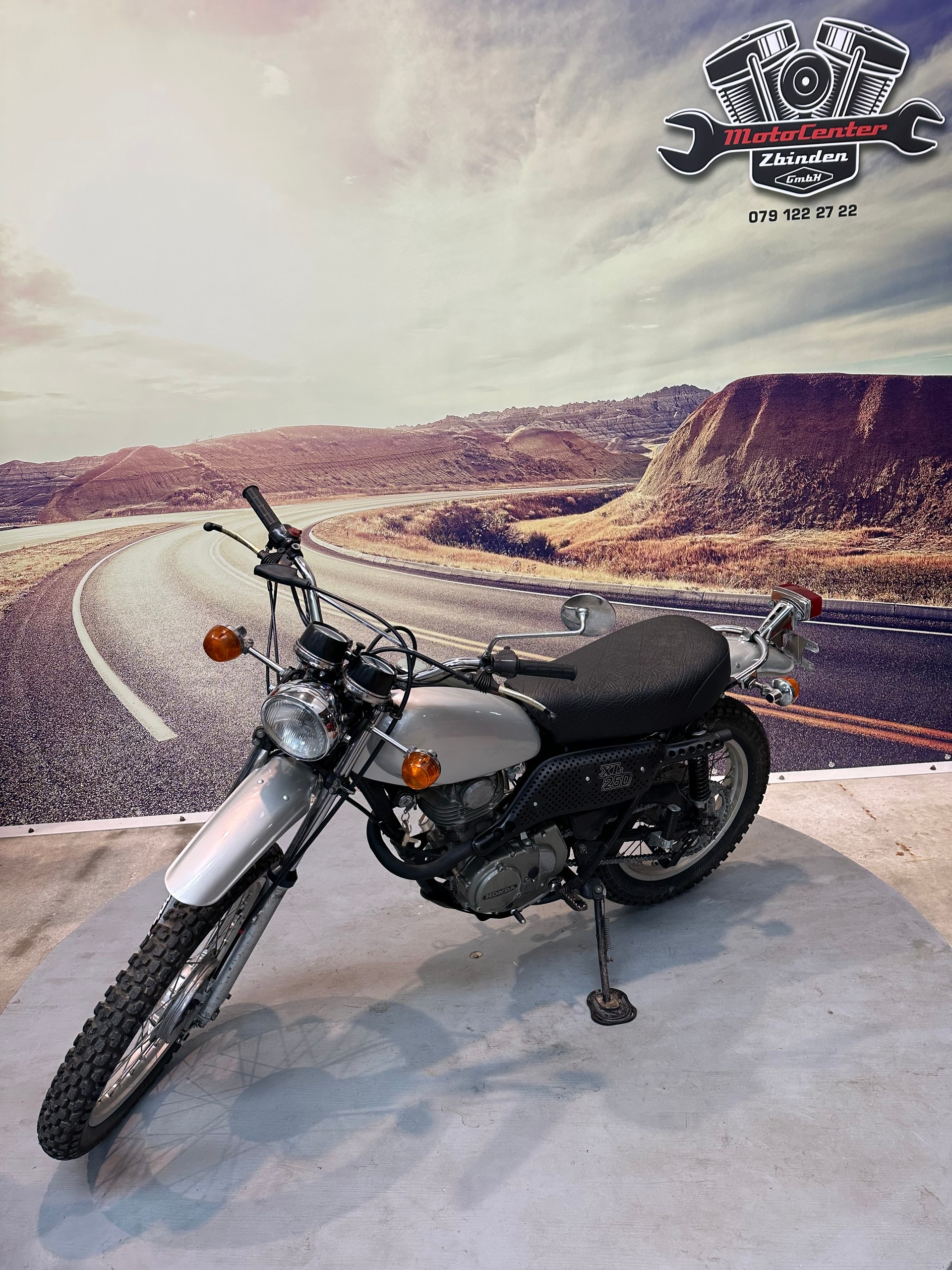 HONDA XL 250-showroom-element-3