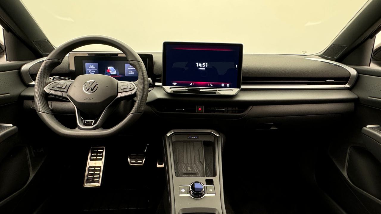 VW T-Roc 1.5 eTSI mHEV R-Line DSG-image-5