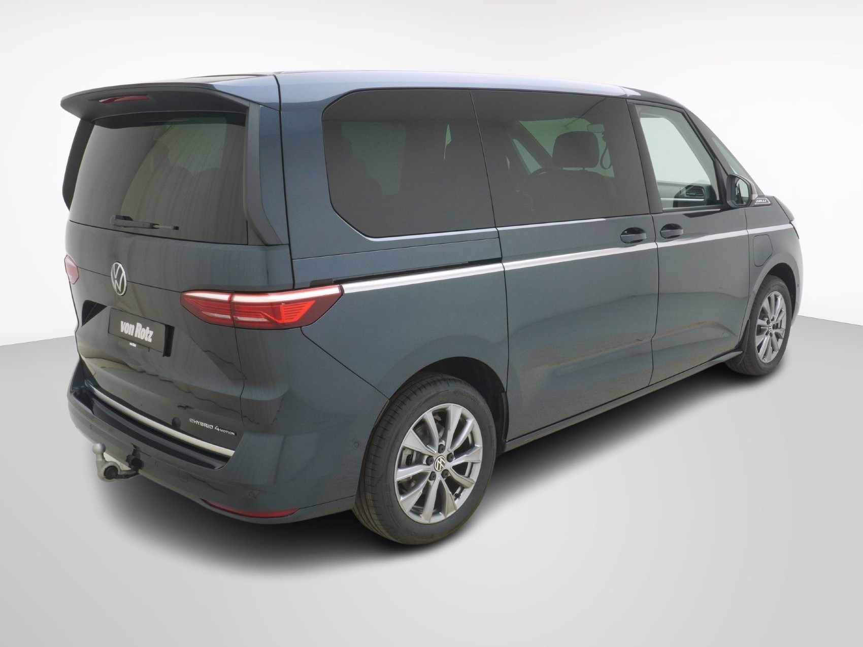VW Multivan 1.5 TSI eHybrid Style DSG 4motion-image-4