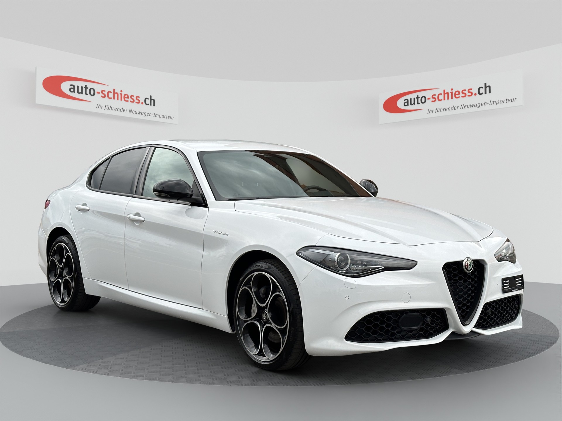 ALFA ROMEO Giulia 2.0 Veloce Q4-image-0
