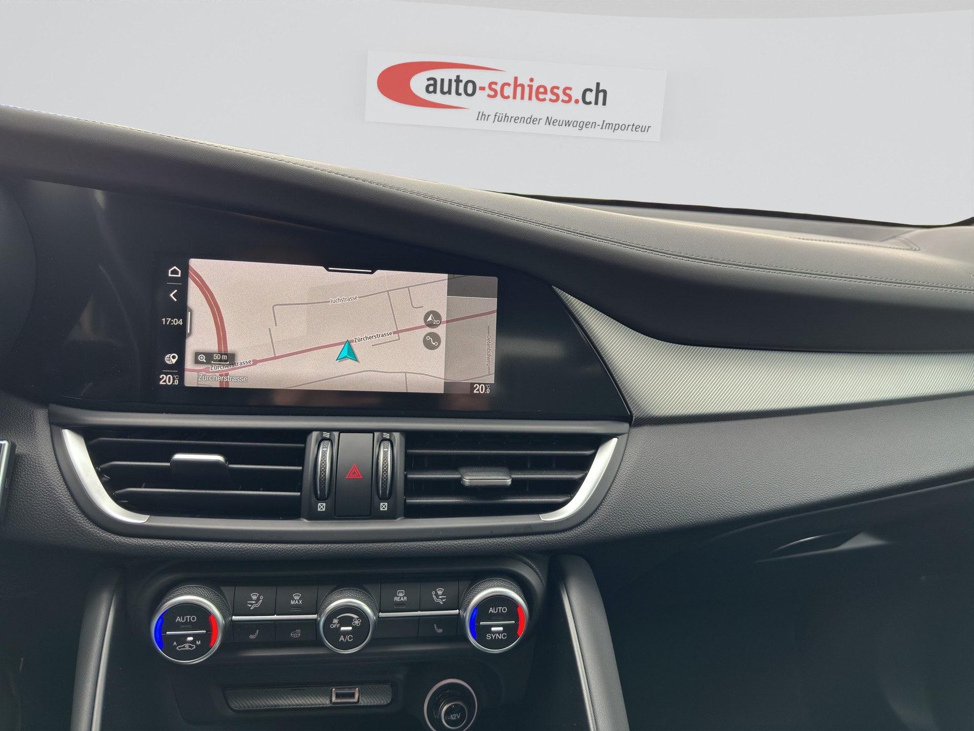 ALFA ROMEO Giulia 2.0 Veloce Q4-image-12