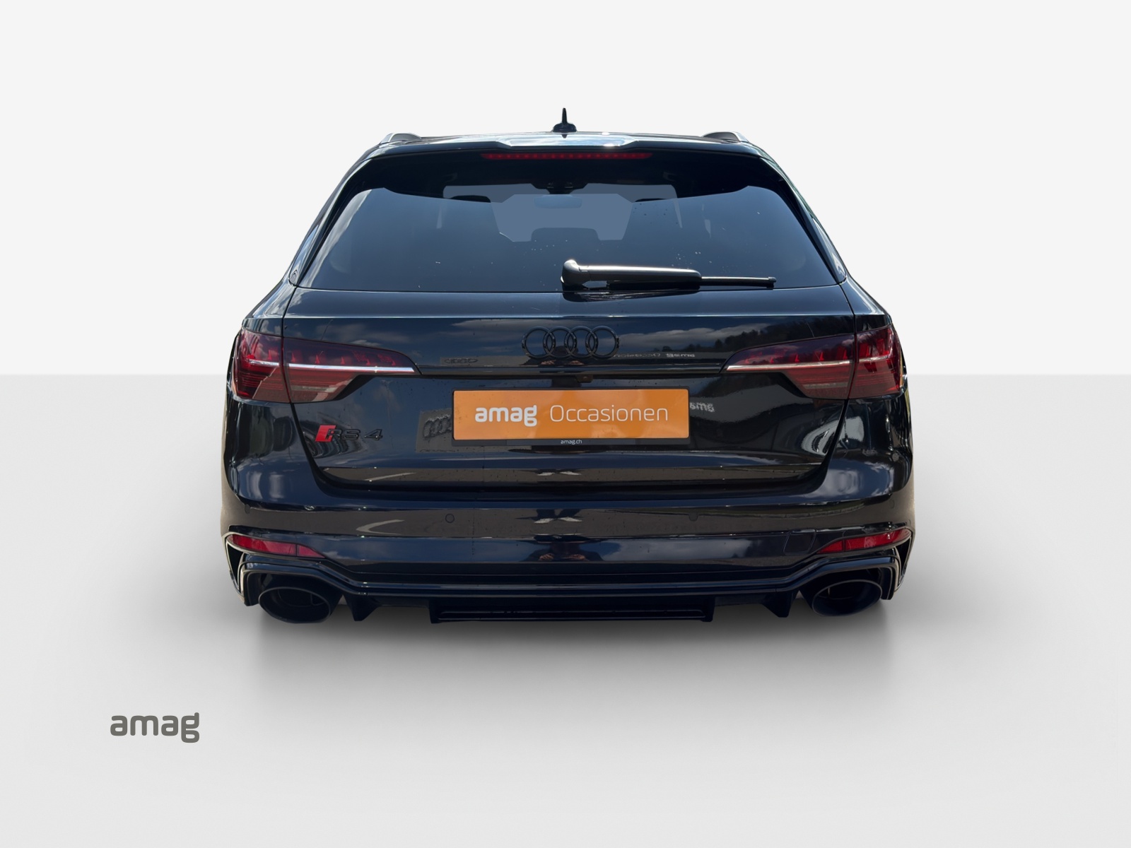 AUDI RS4 Avant quattro tiptronic-image-3
