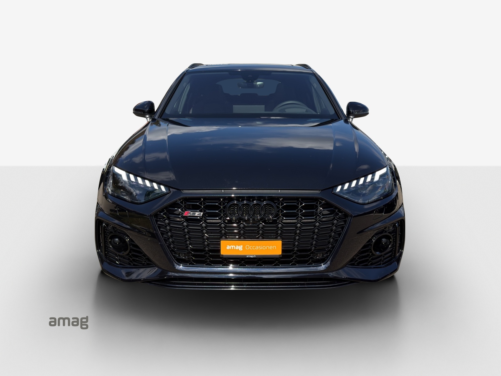 AUDI RS4 Avant quattro tiptronic-image-6