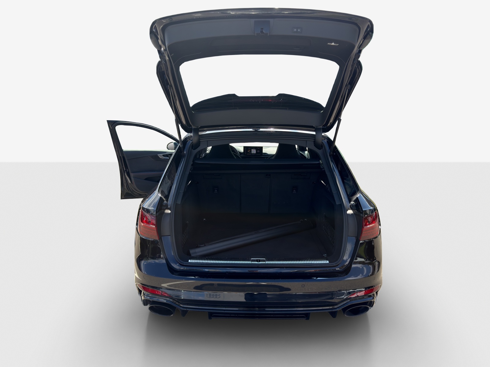 AUDI RS4 Avant quattro tiptronic-image-12